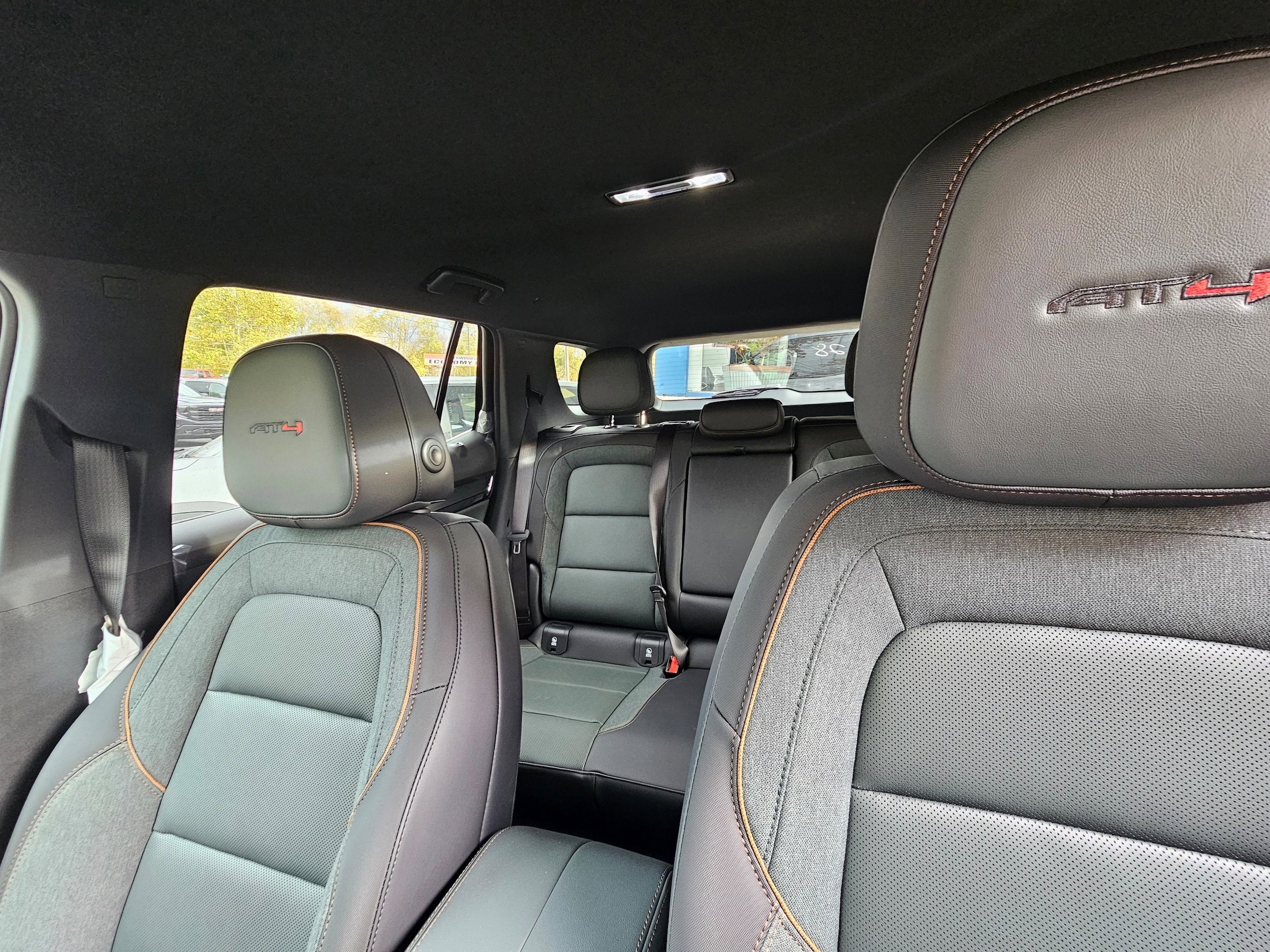2026 GMC Terrain AT4 - Photo 9