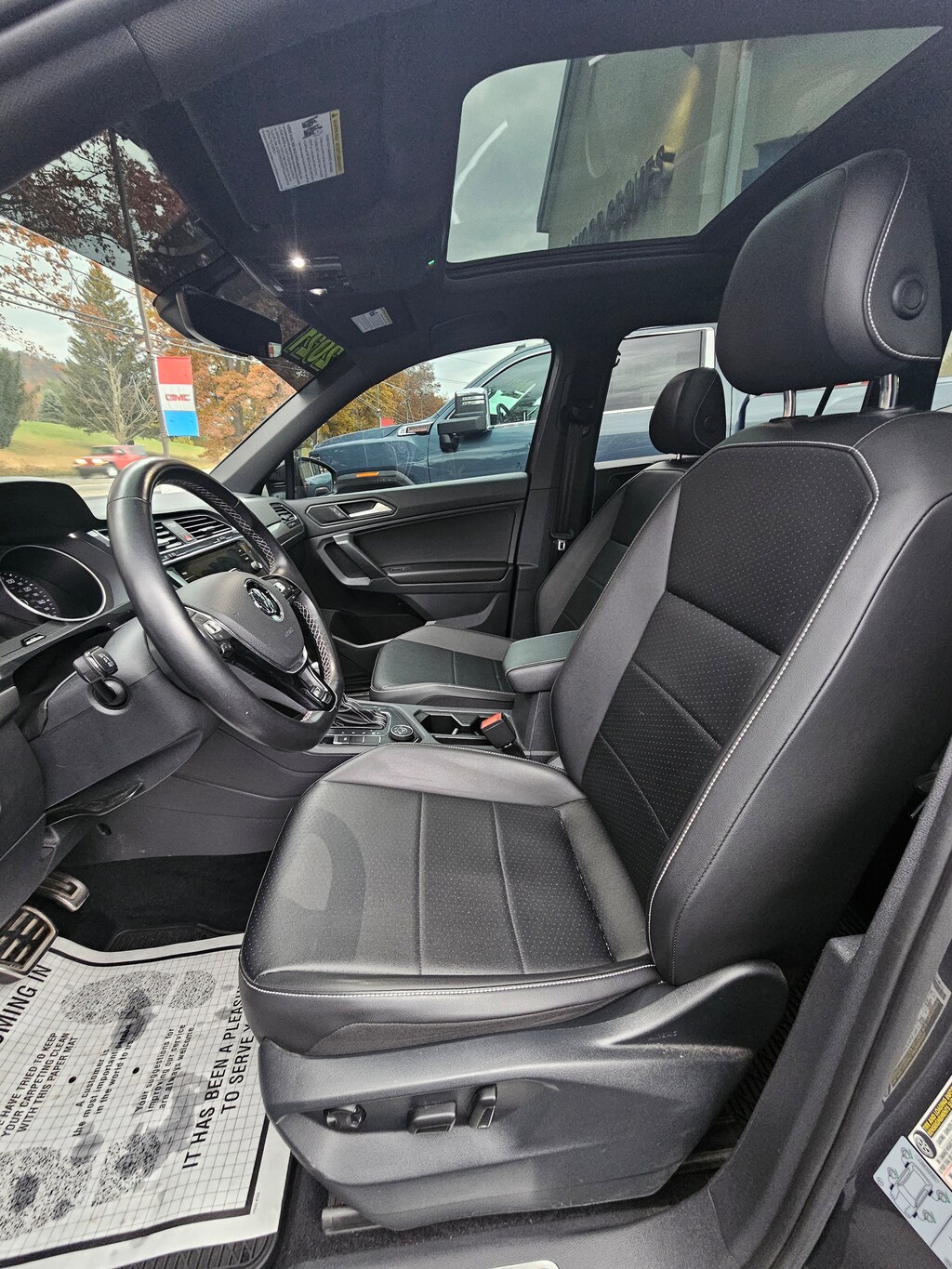 Used 2021 Volkswagen Tiguan SE