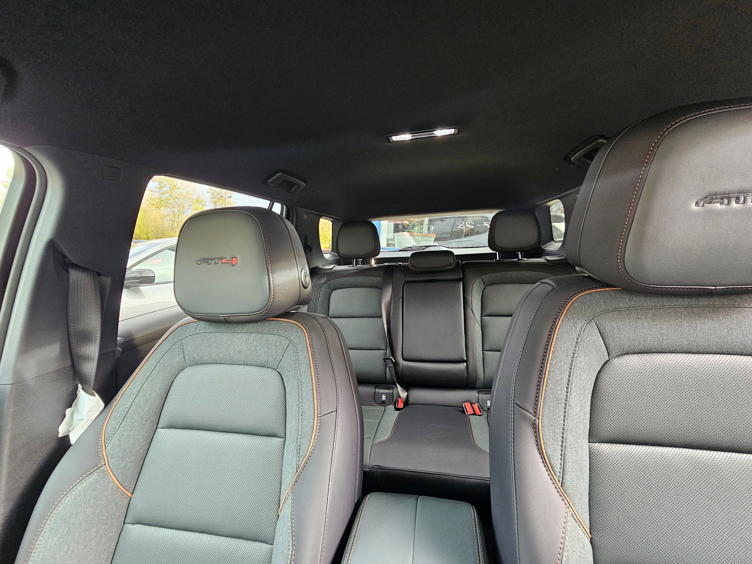 2026 GMC Terrain AT4 - Photo 10