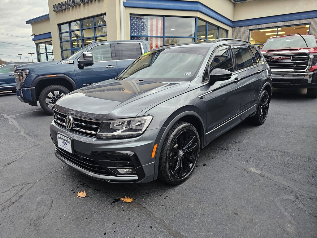 Used 2021 Volkswagen Tiguan SE