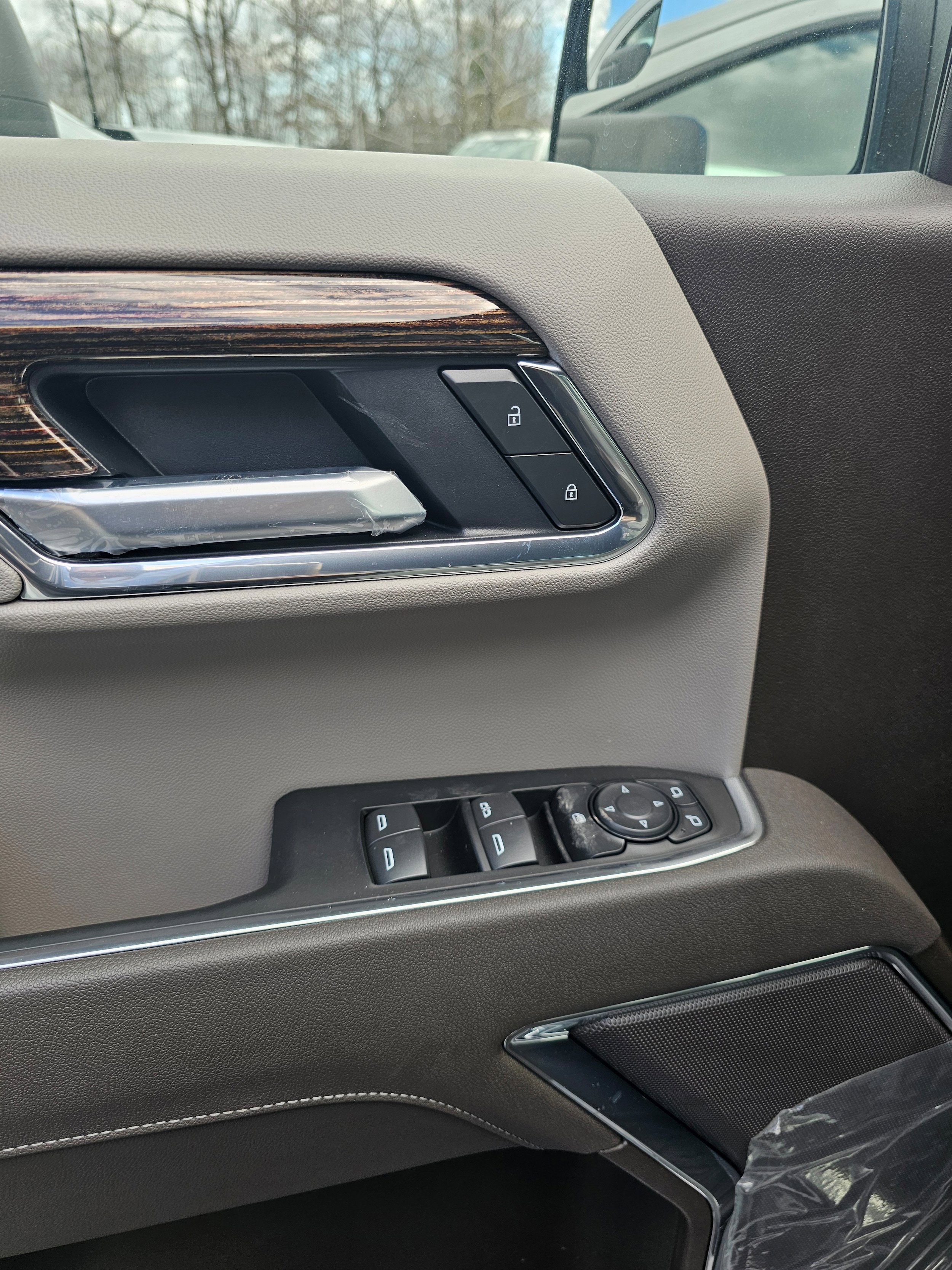 2026 GMC Sierra 1500 SLE - Photo 10