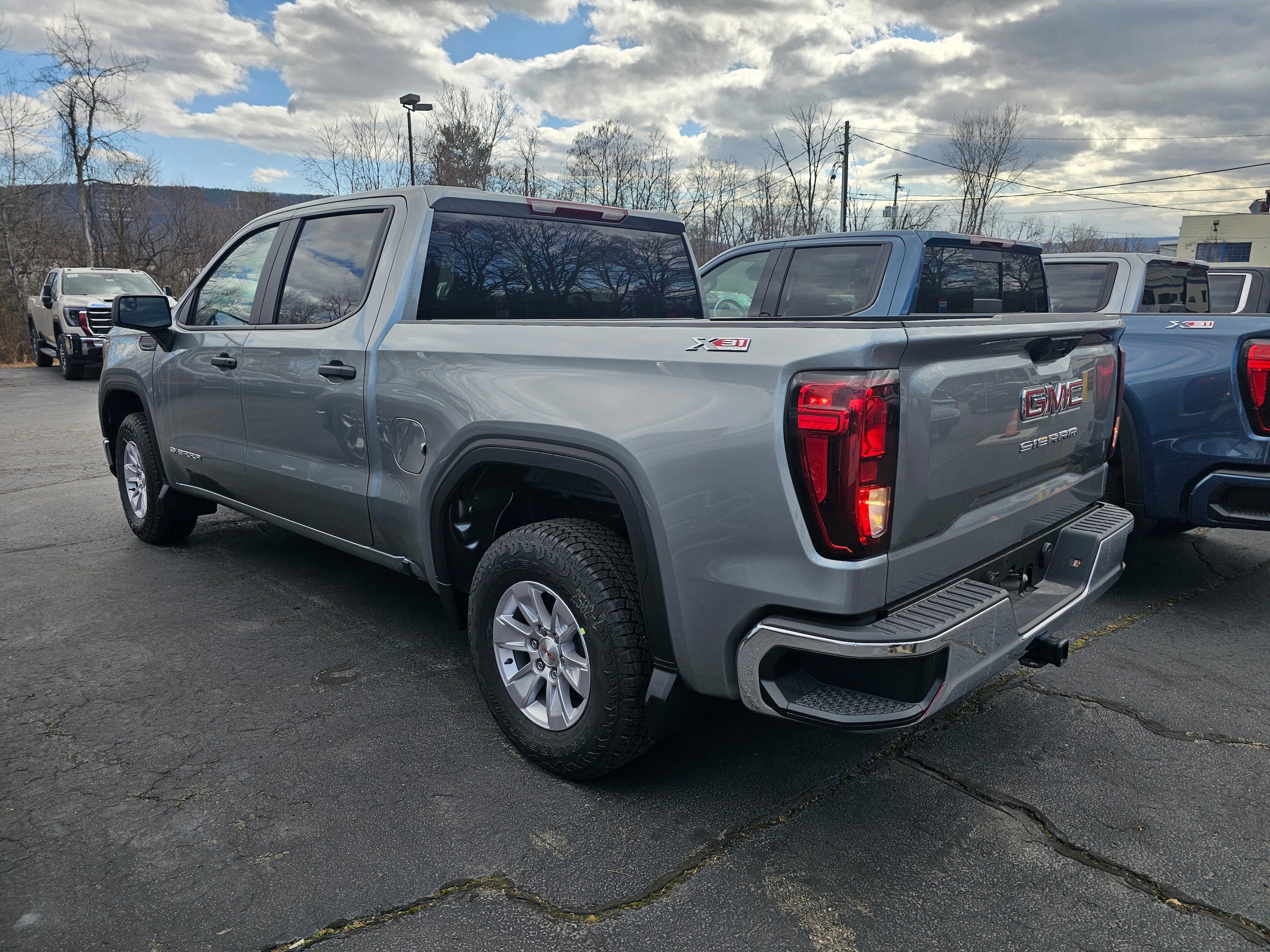 2026 GMC Sierra 1500 Pro - Photo 11