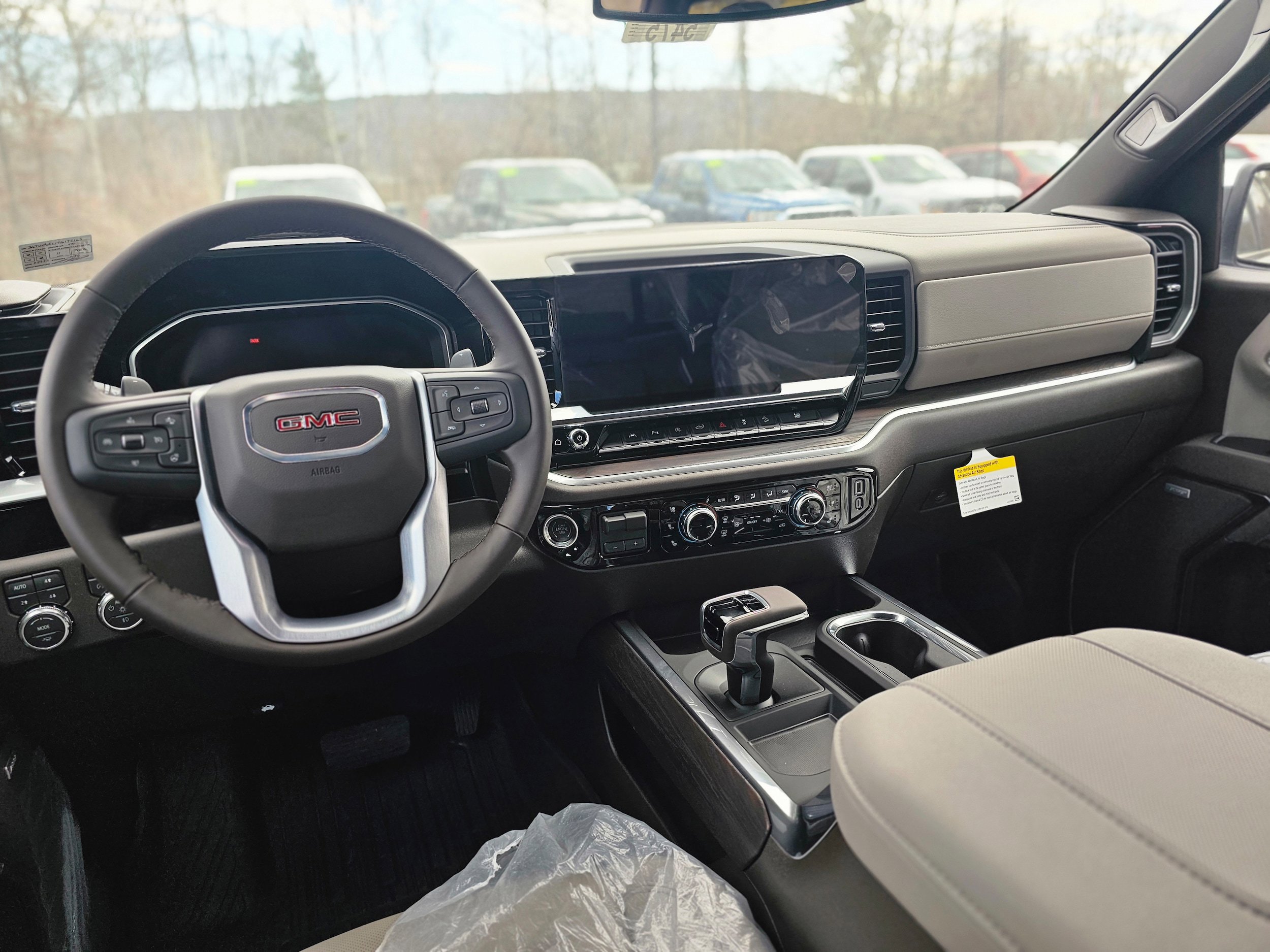 2026 GMC Sierra 1500 SLT - Photo 16