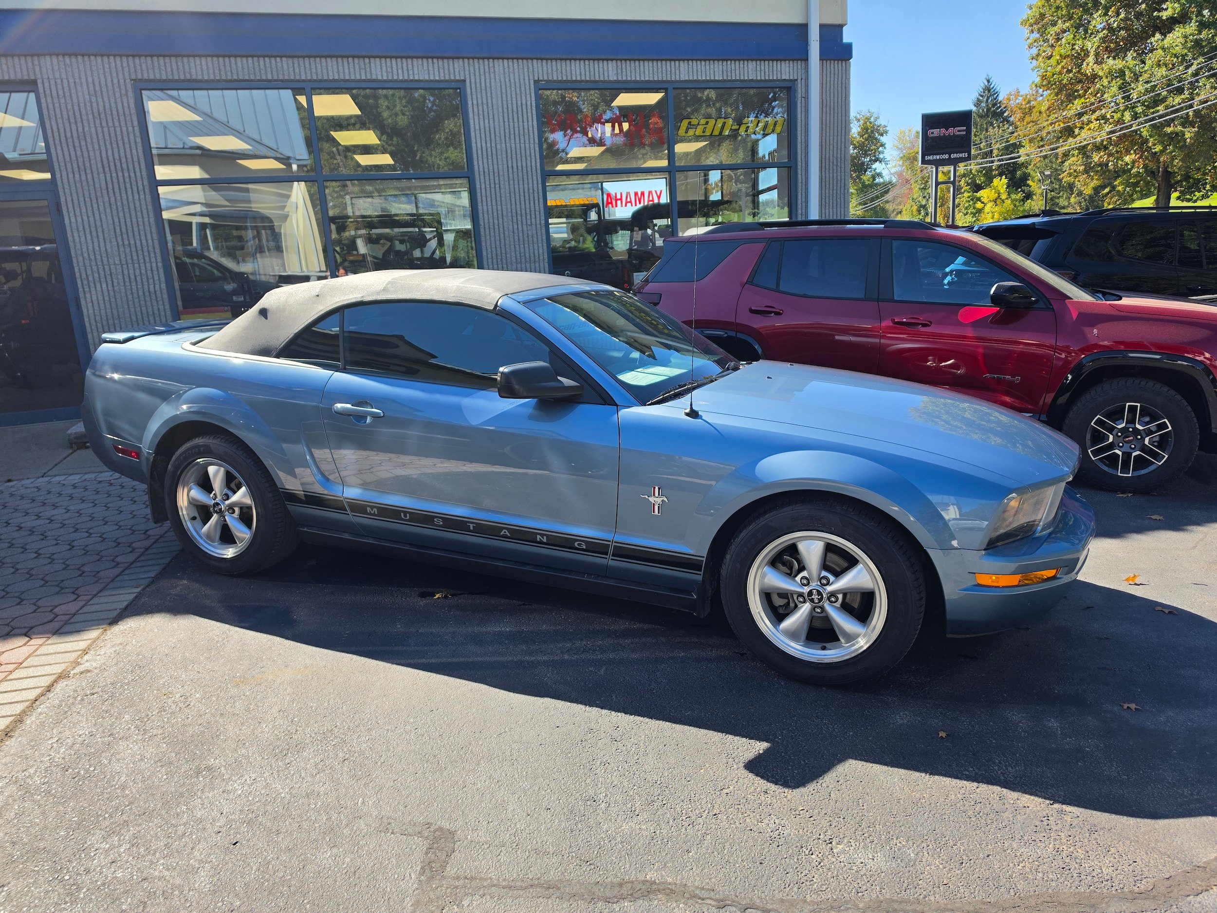 Used 2007 Ford Mustang Deluxe with VIN 1ZVFT84NX75348727 for sale in Towanda, PA