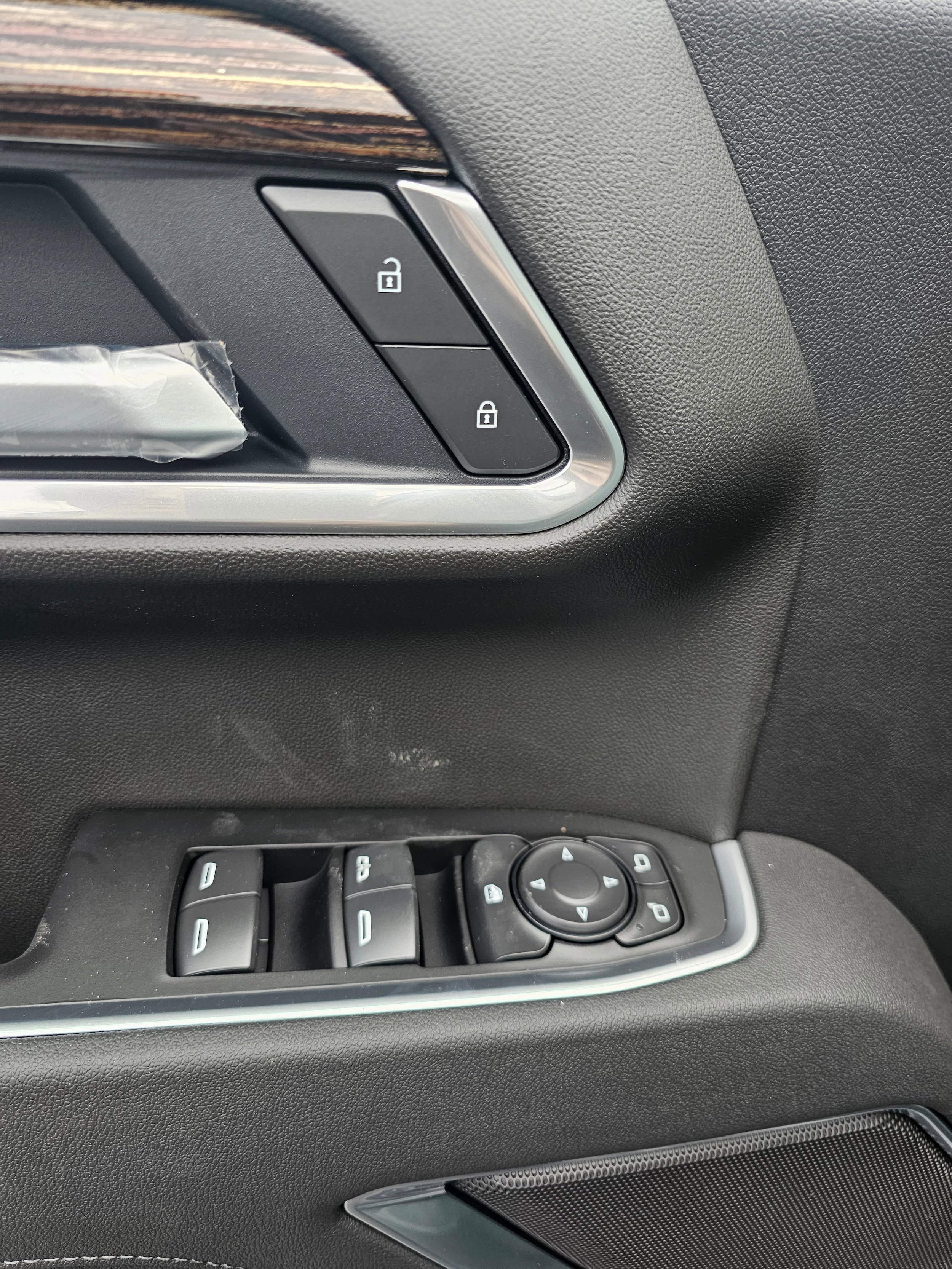 2026 GMC Sierra 1500 SLE - Photo 7