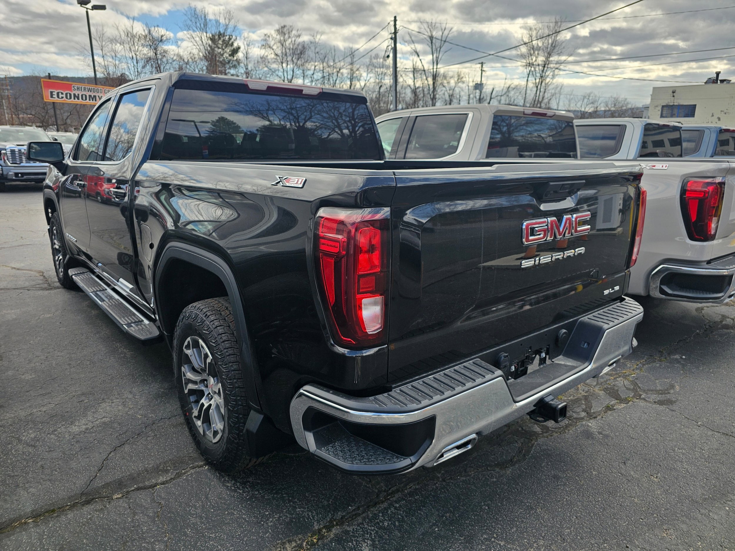 2026 GMC Sierra 1500 SLE - Photo 15
