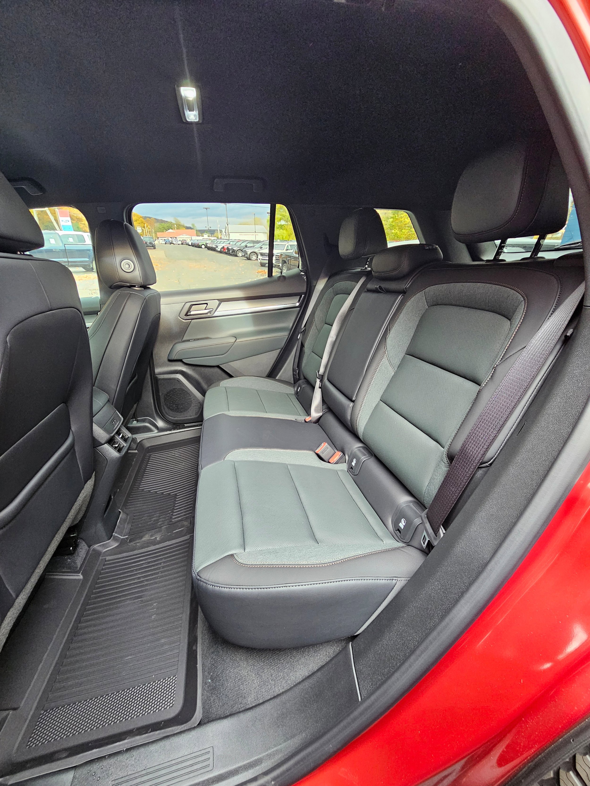 2026 GMC Terrain AT4 - Photo 11