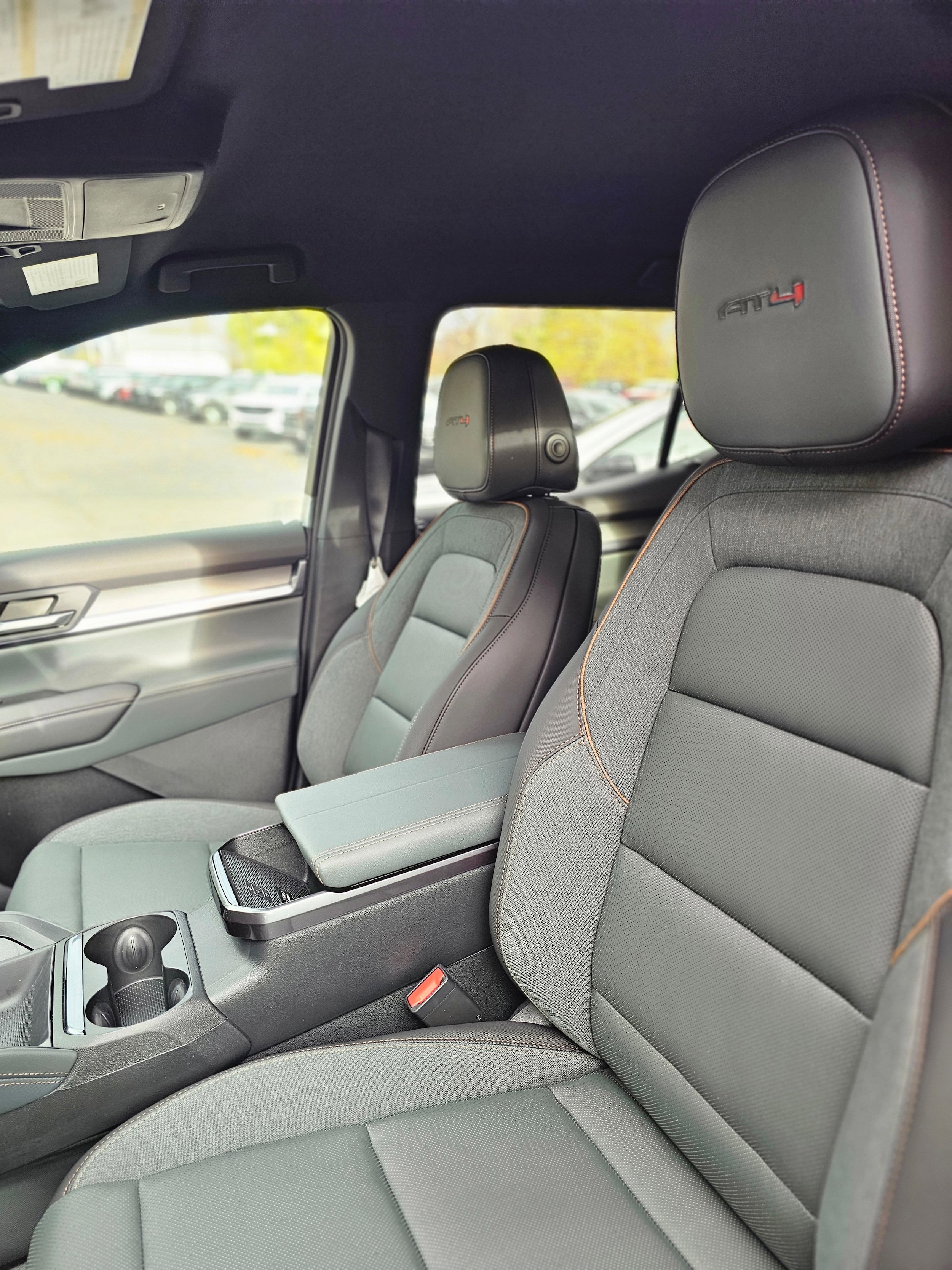 2026 GMC Terrain AT4 - Photo 6