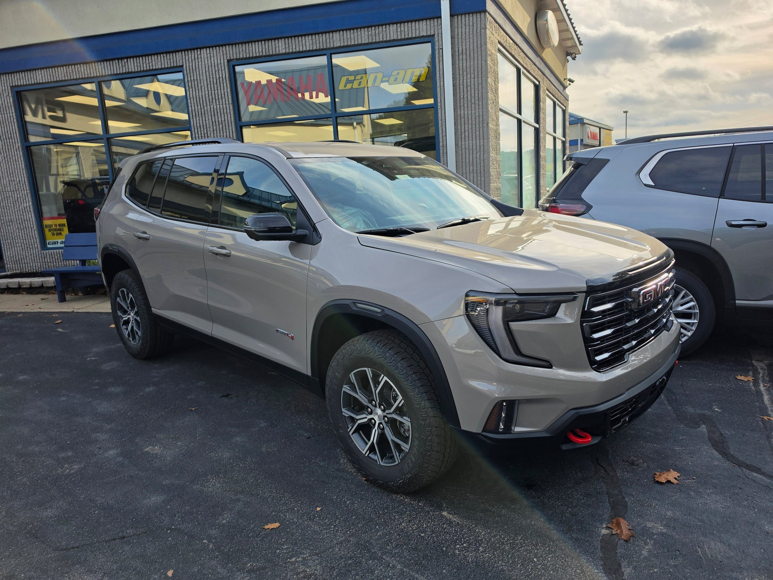 2027 GMC Acadia