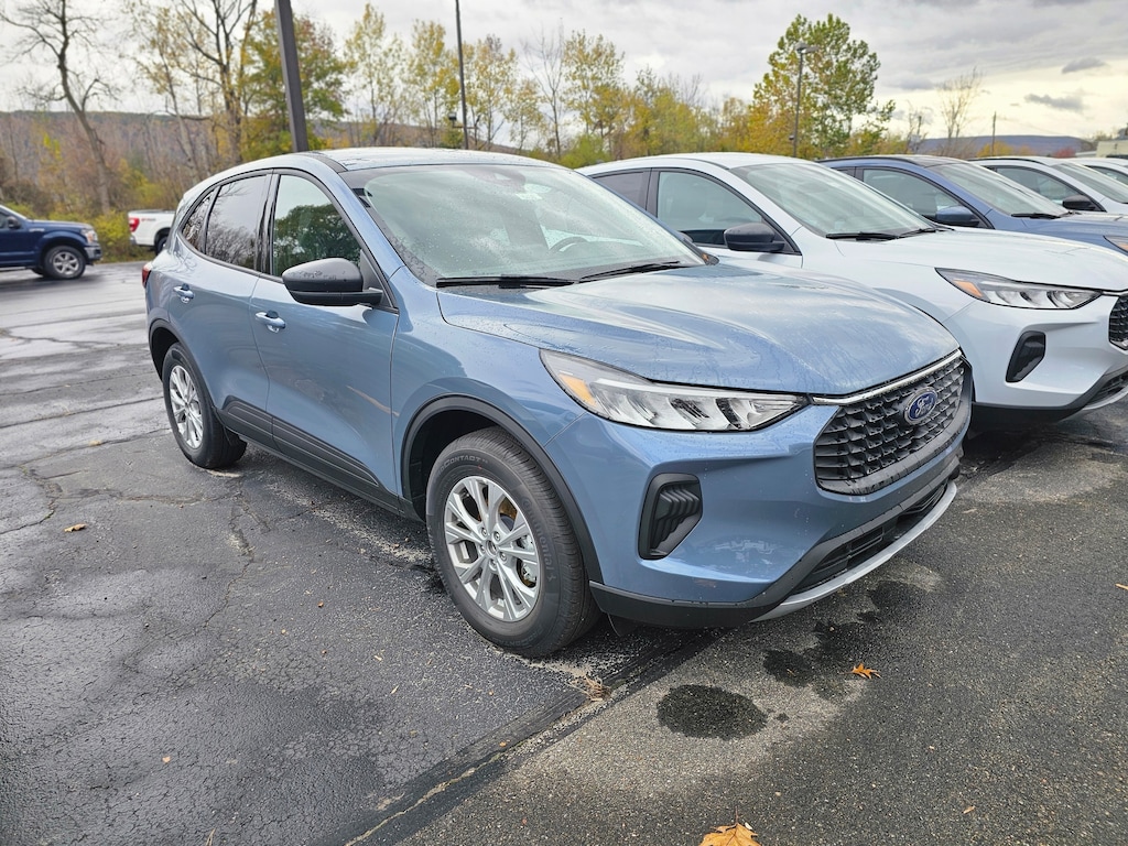 New 2025 Ford Escape Active SUV