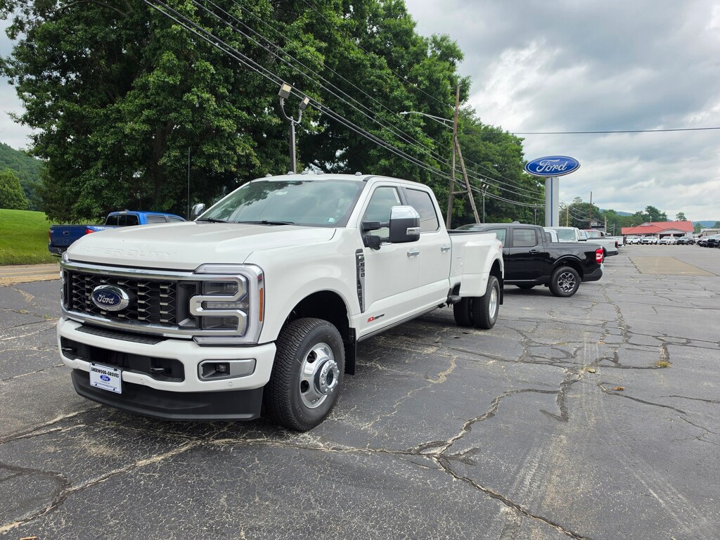New 2026 Ford Super Duty F-350® Platinum® TRUCK