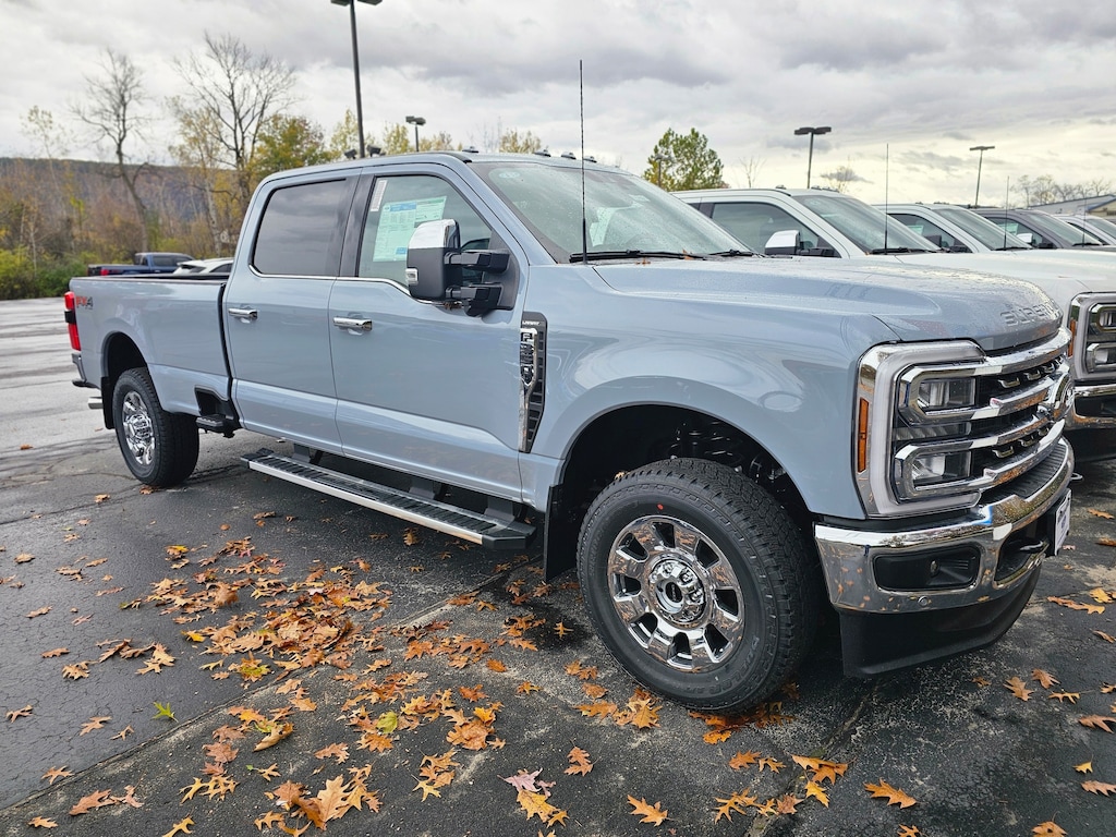New 2026 Ford Super Duty F-350 Lariat TRUCK
