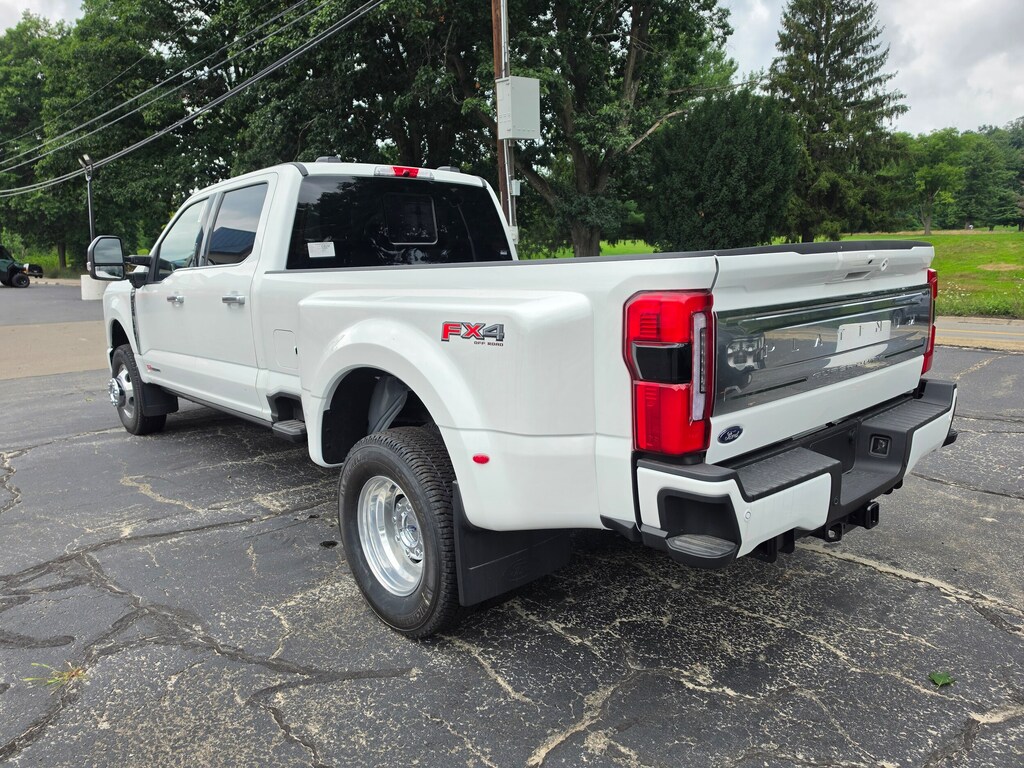 New 2026 Ford Super Duty F-350® Platinum® TRUCK