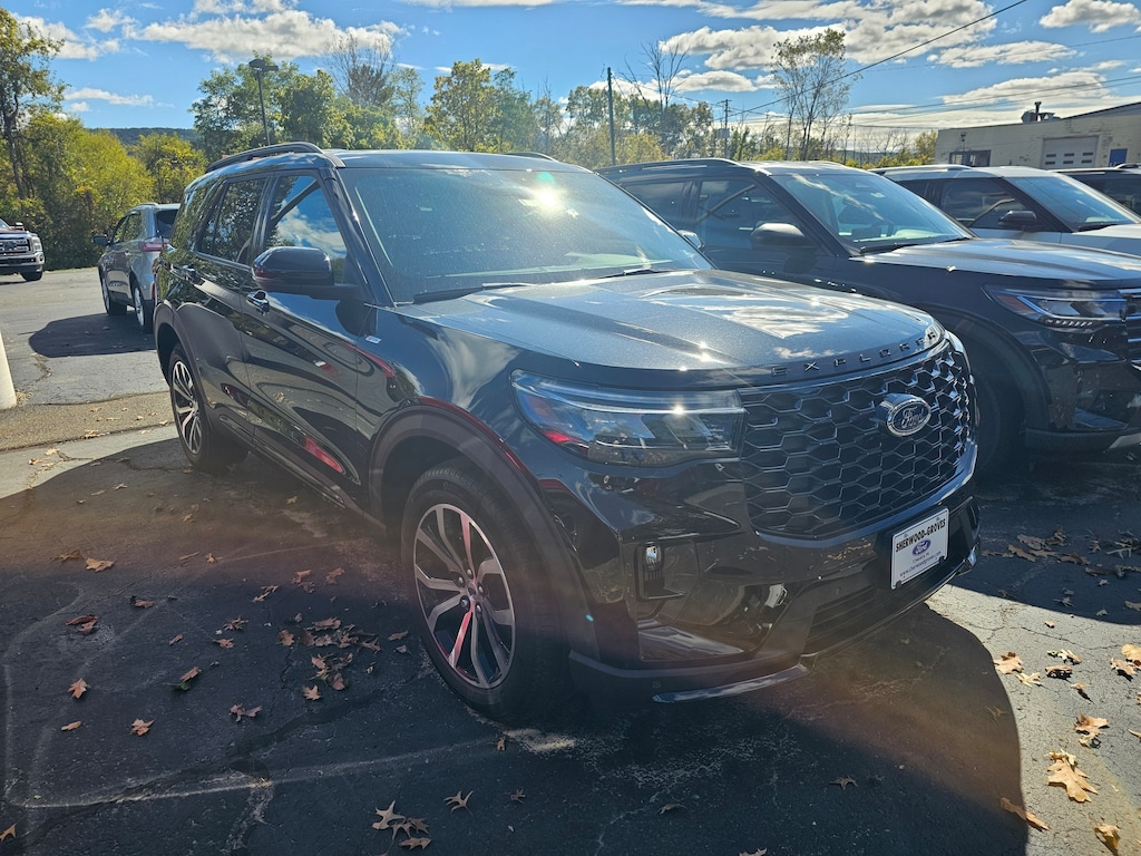 New 2025 Ford Explorer ST-Line SUV