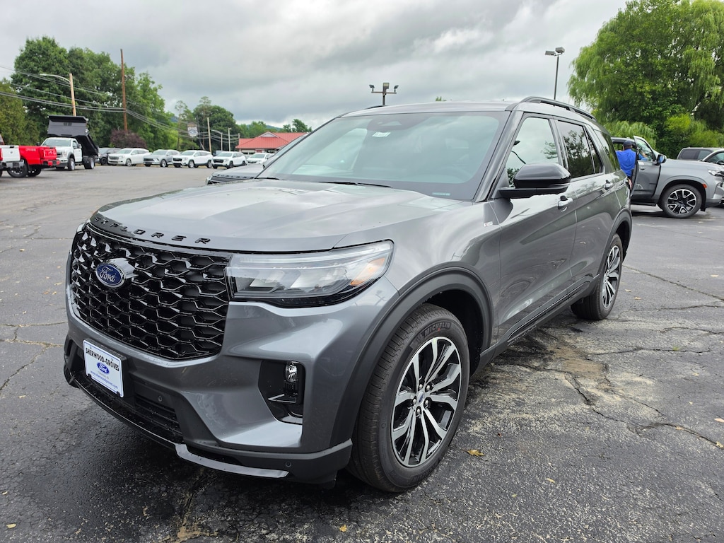 New 2026 Ford Explorer ST-Line SUV