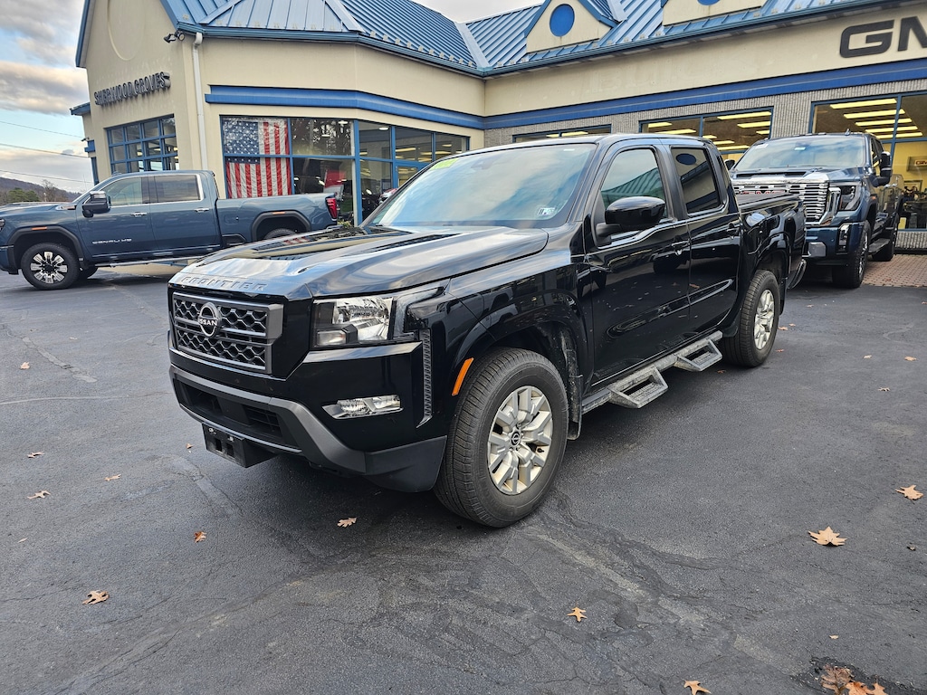 Used 2022 Nissan Frontier SV Truck Crew Cab