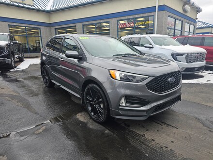 2022 Ford Edge SUV