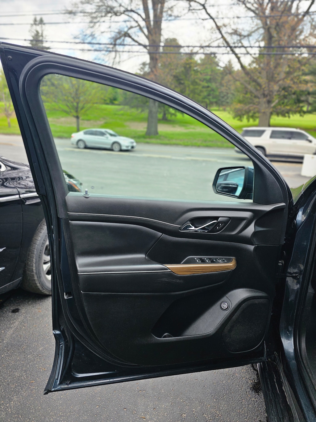 Used 2020 GMC Acadia SLE SUV