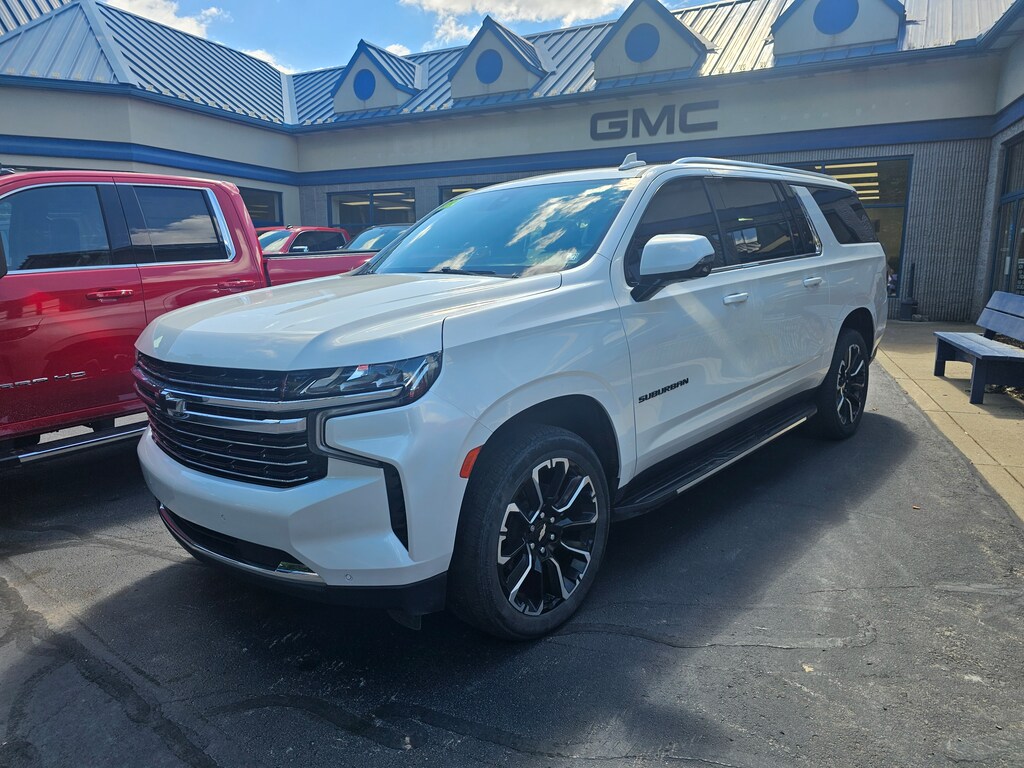 Used 2022 Chevrolet Suburban LT SUV