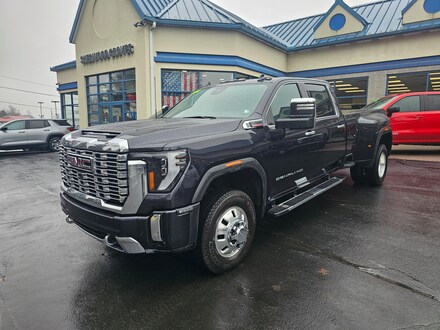2024 GMC Sierra 3500 HD Denali Truck Crew Cab
