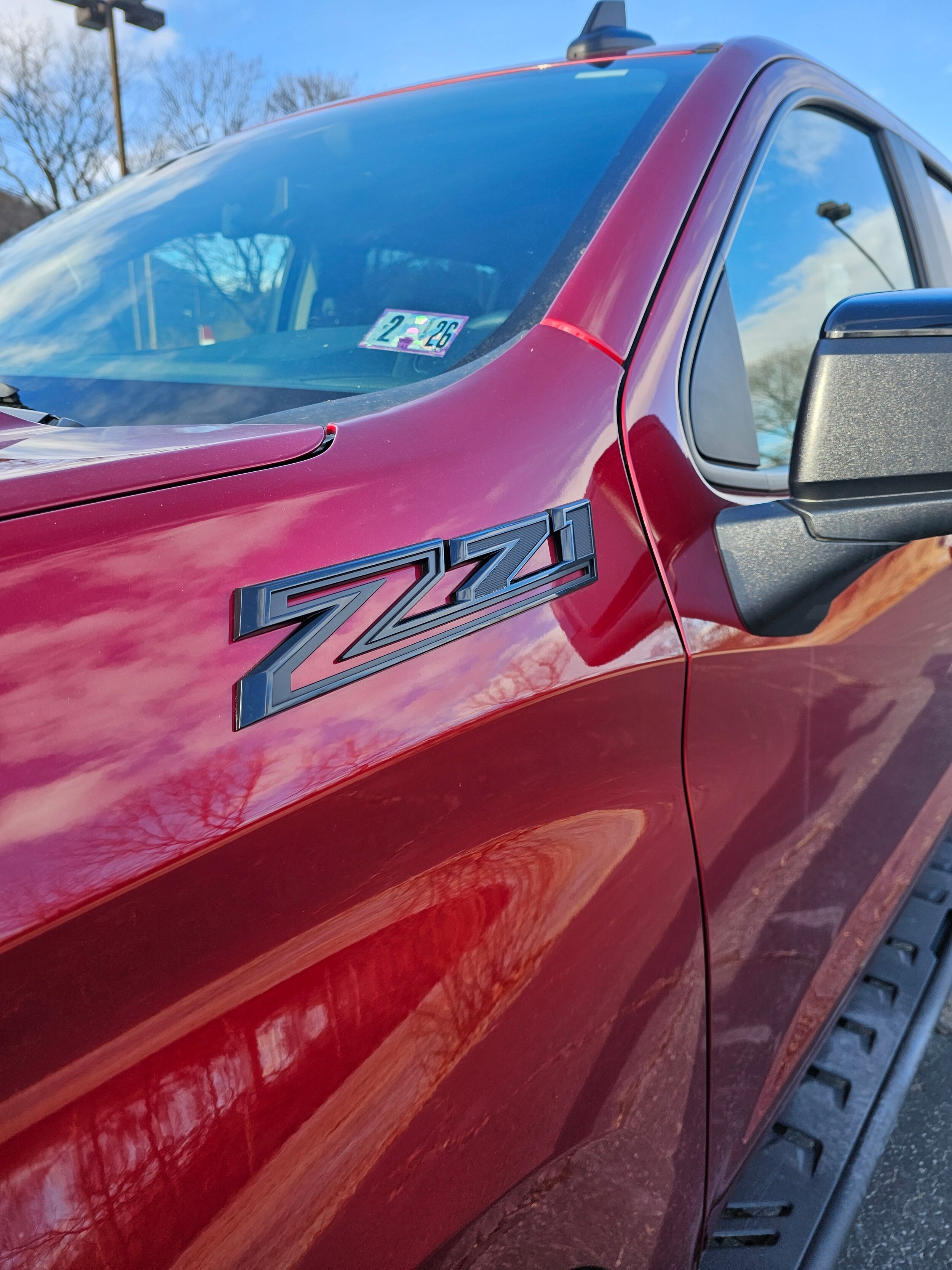 2023 Chevrolet Silverado 1500 RST photo 2