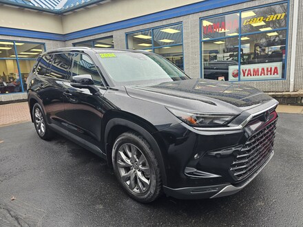2024 Toyota Grand Highlander Limited SUV