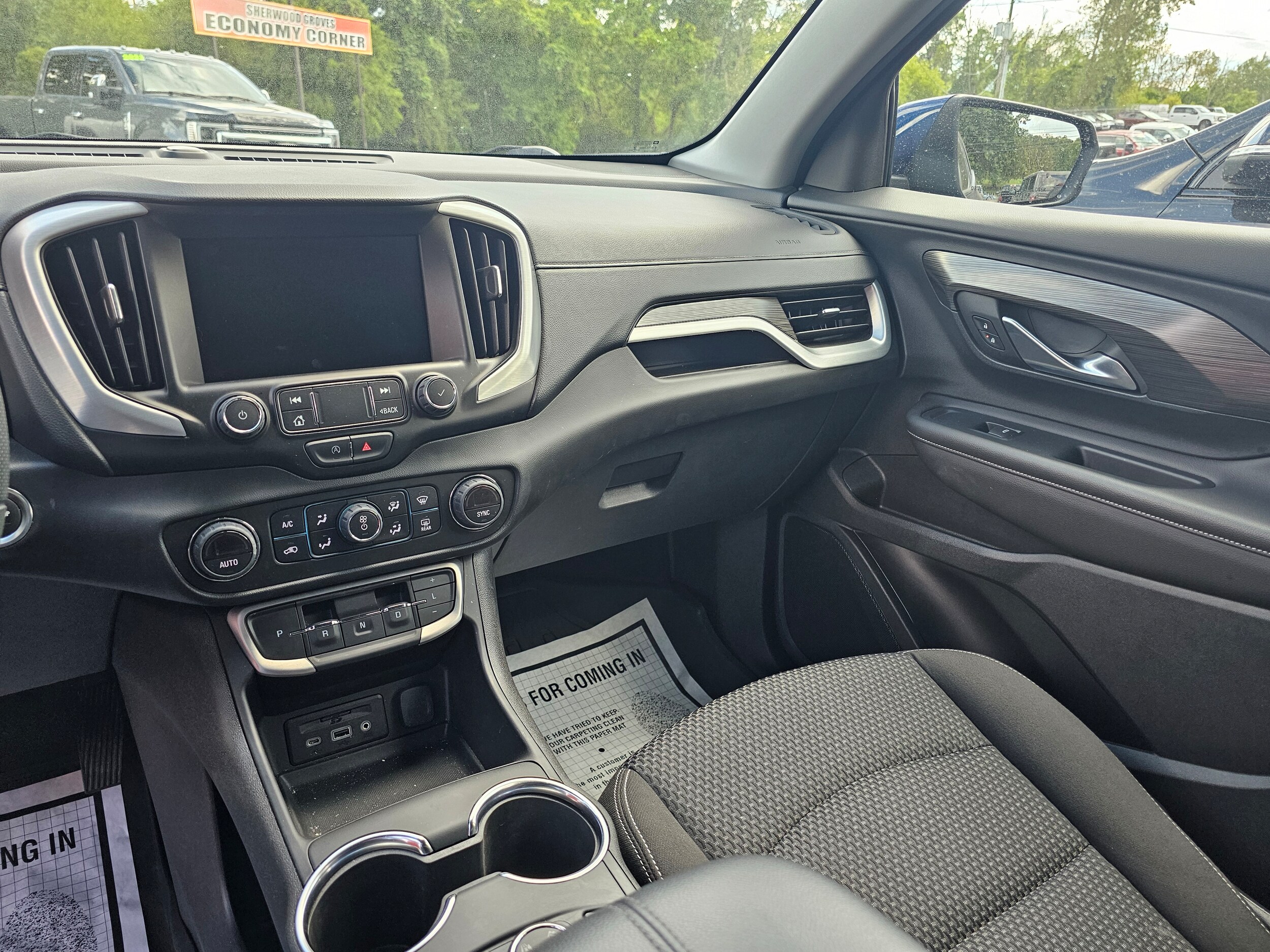 2022 Gmc Terrain SLE photo 4