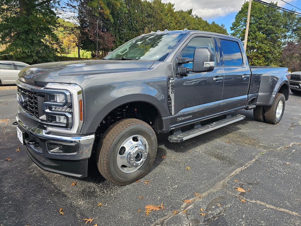 New 2026 Ford Super Duty F-350 XLT TRUCK