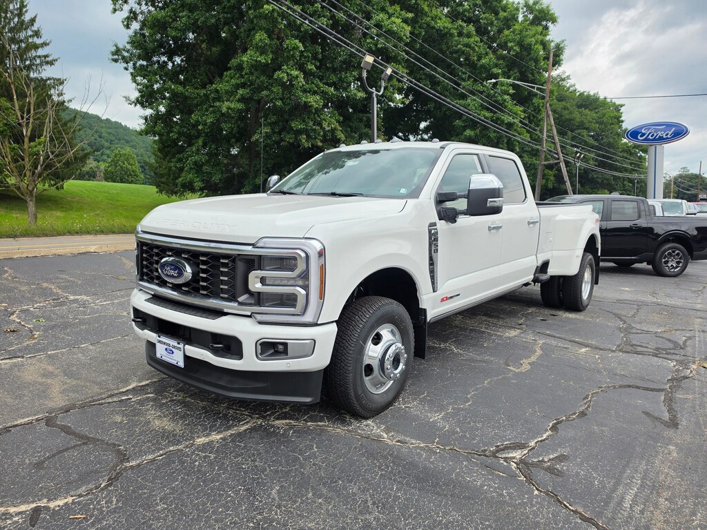 New 2026 Ford Super Duty F-350® Platinum® TRUCK