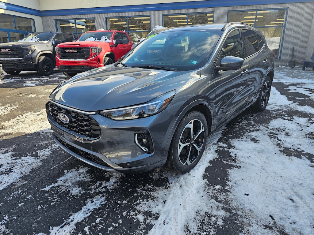 Used 2023 Ford Escape ST-Line Elite SUV