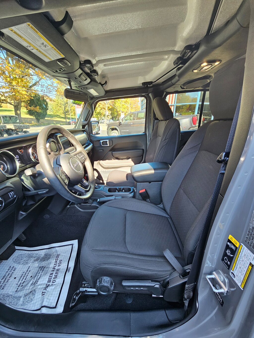 Used 2023 Jeep Gladiator Sport Truck Crew Cab