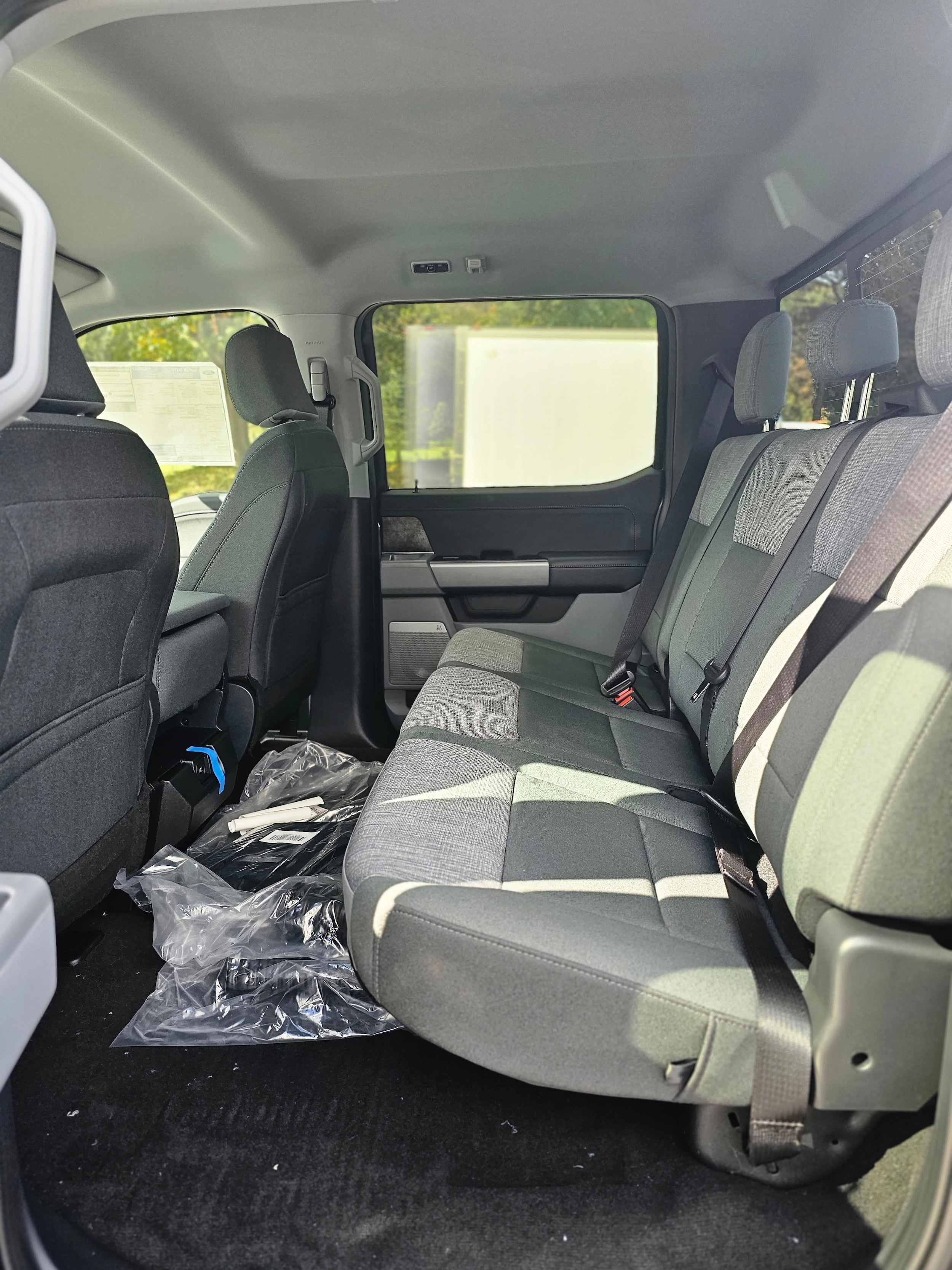 2026 Ford F-350 Super Duty XLT - Photo 7