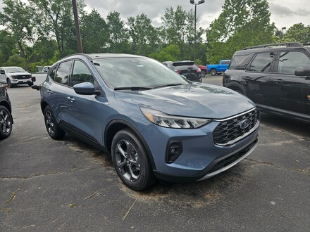 2025 Ford Escape ST-Line Select SUV
