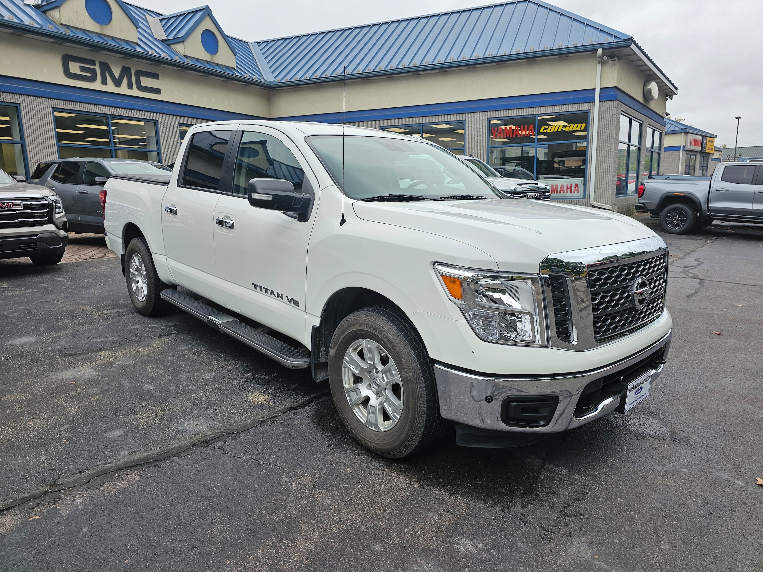2018 Nissan Titan SV