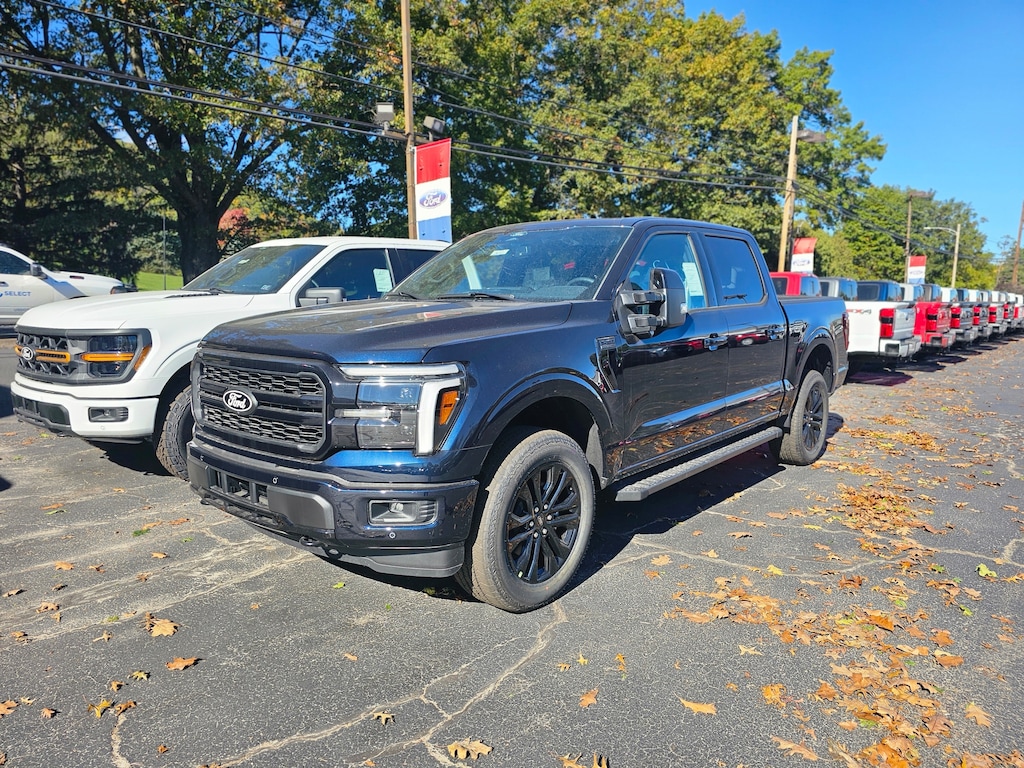 New 2025 Ford F-150 Lariat TRUCK