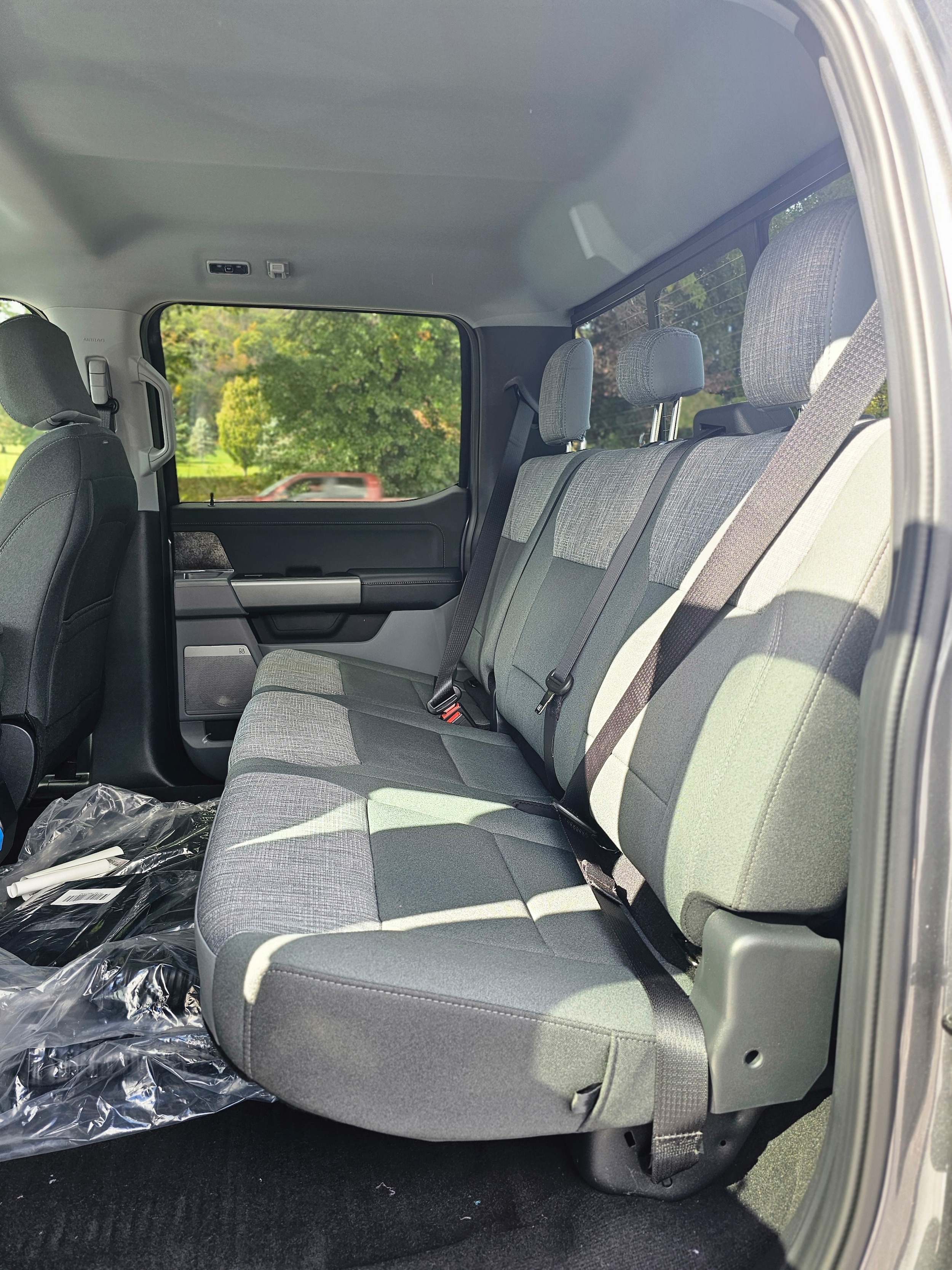 2026 Ford F-350 Super Duty XLT - Photo 6
