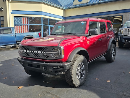 2025 Ford Bronco Badlands SUV