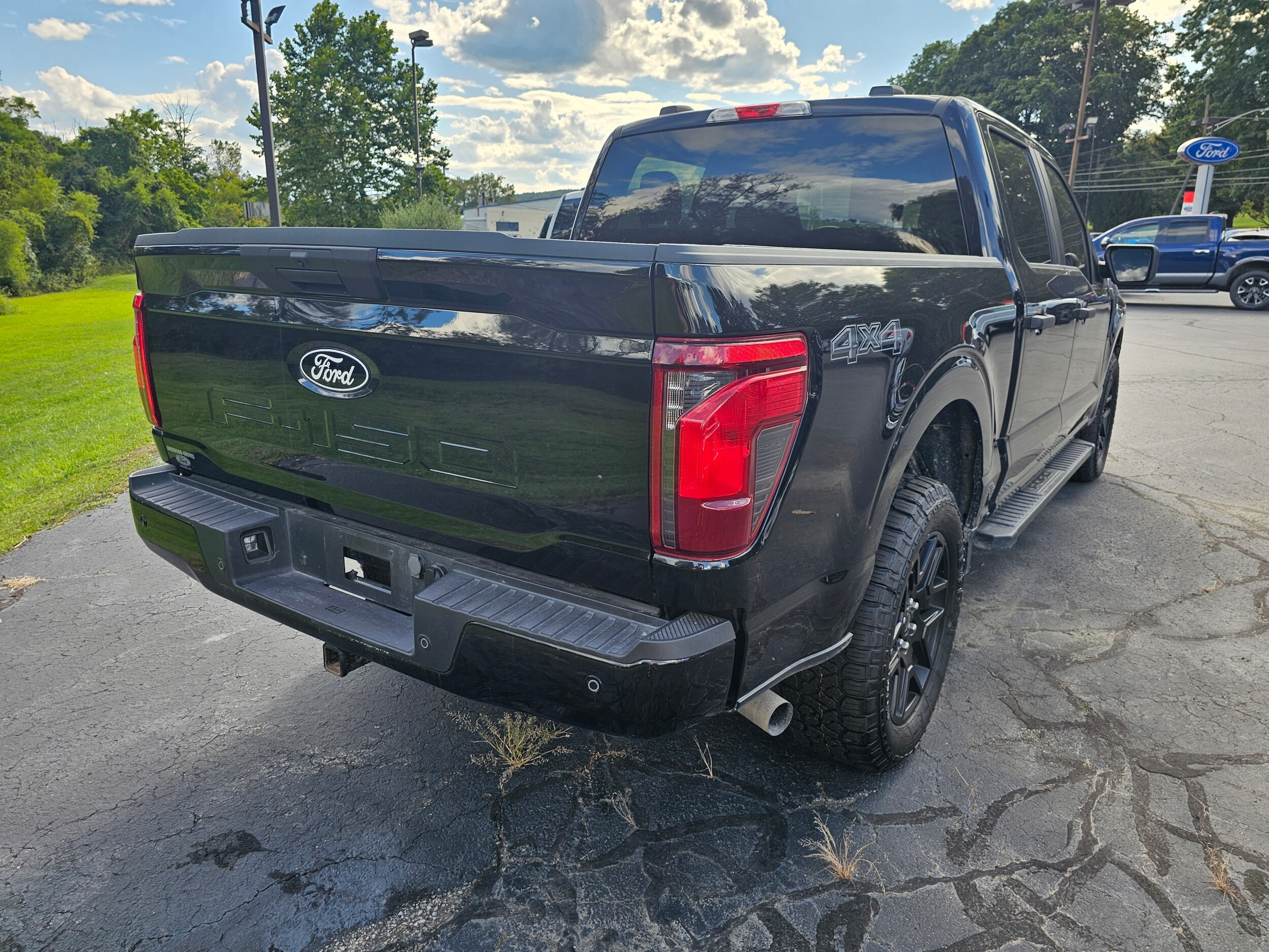 2024 Ford F-150 STX - Photo 17