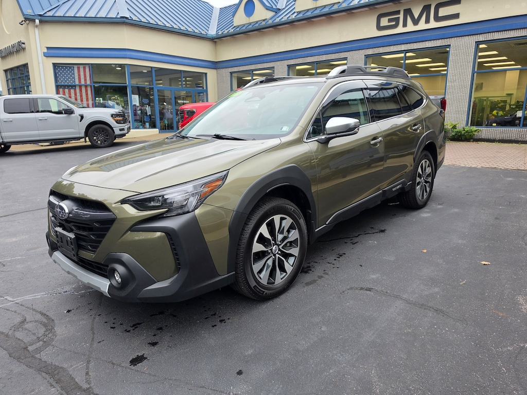 Used 2025 Subaru Outback Touring XT SUV