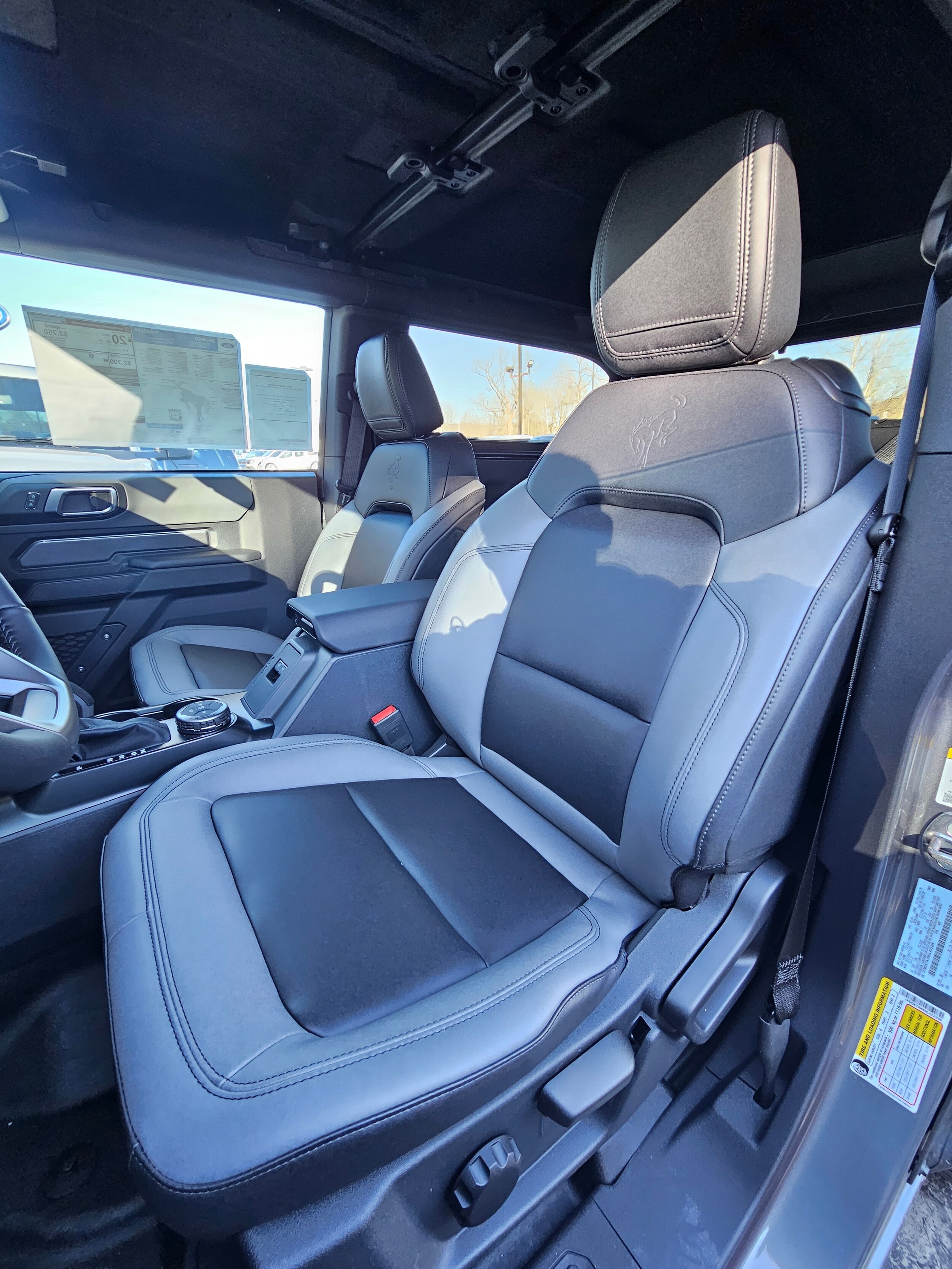 2024 Ford Bronco Big Bend photo 3