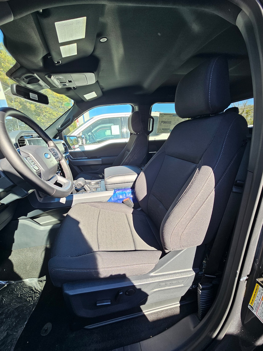 New 2025 Ford F-150 XLT TRUCK