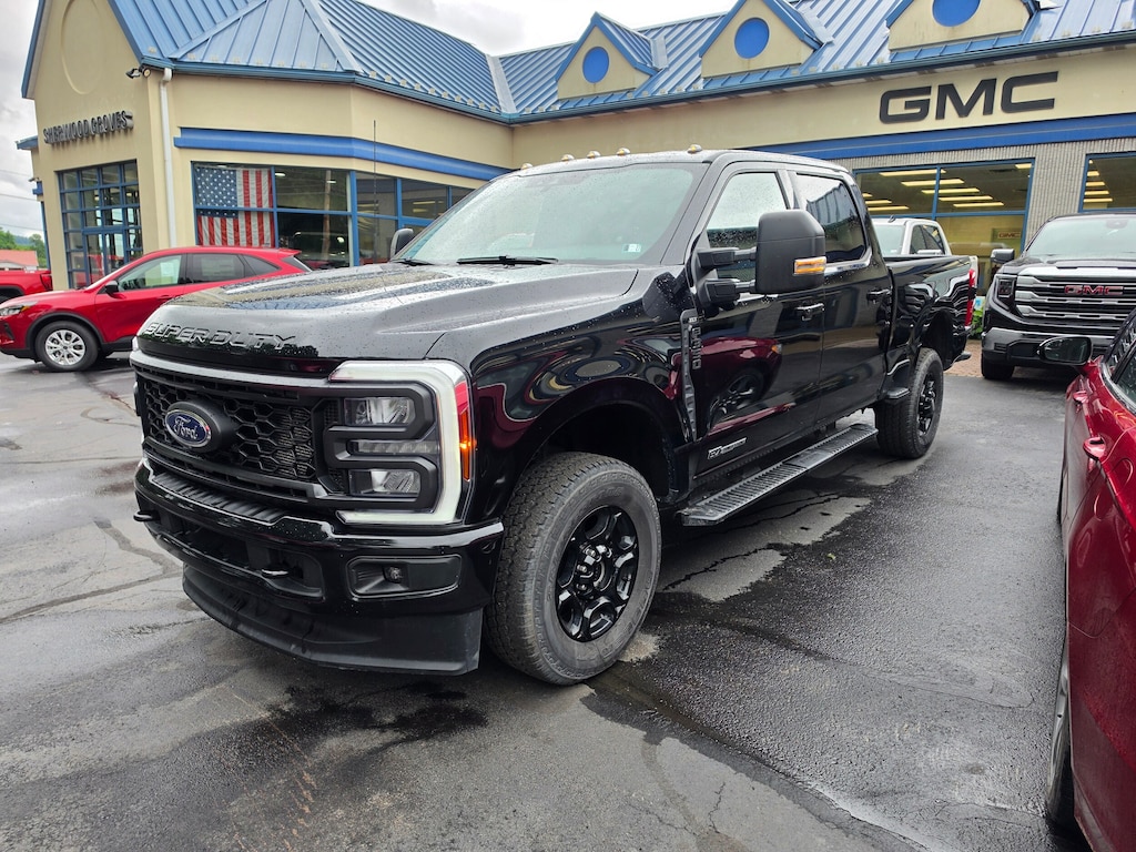 Used 2024 Ford F-350 Truck Crew Cab