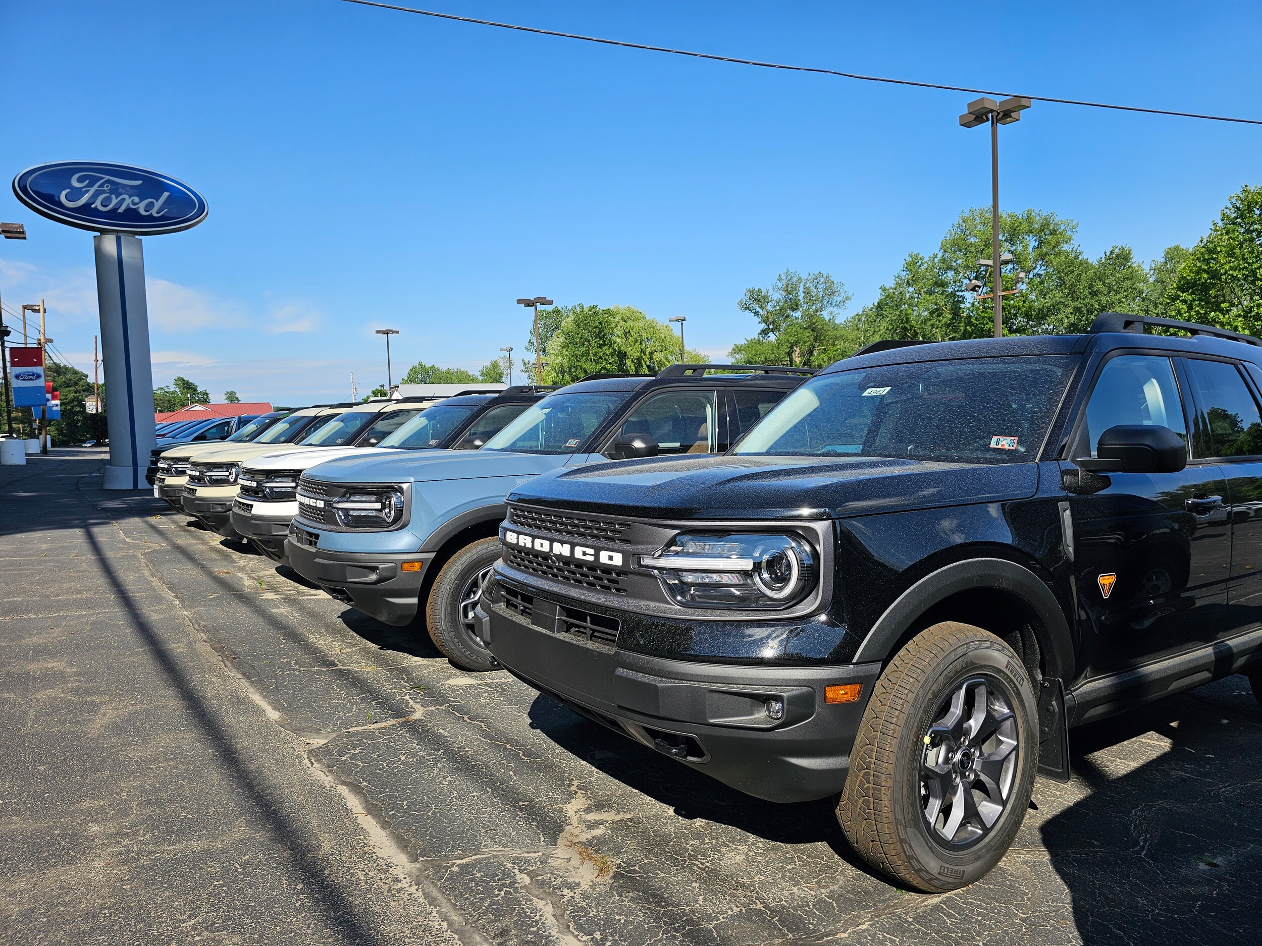 2024 Ford Bronco Sport Badlands photo 3