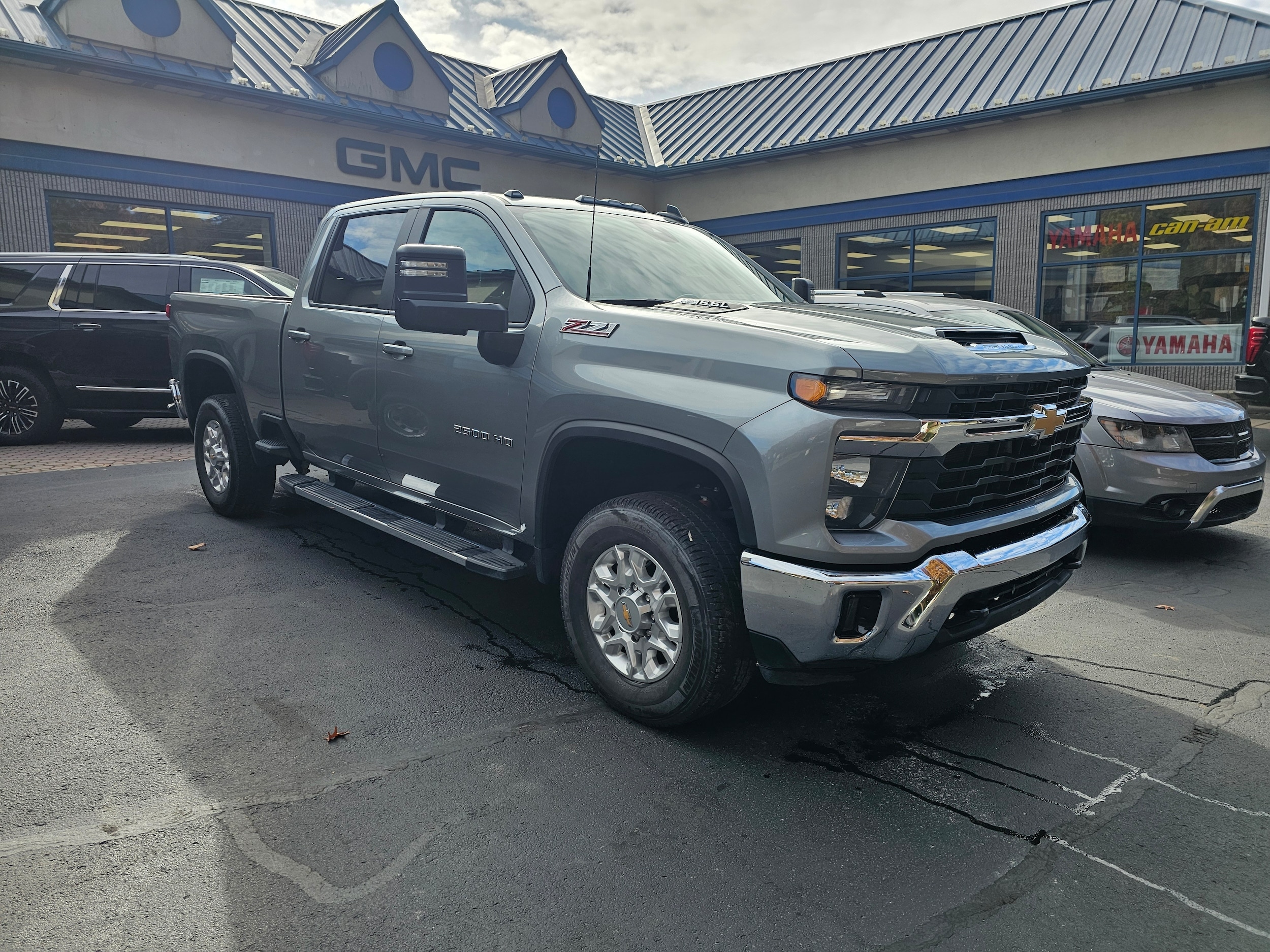 2024 Chevrolet Silverado 2500HD LT's photo