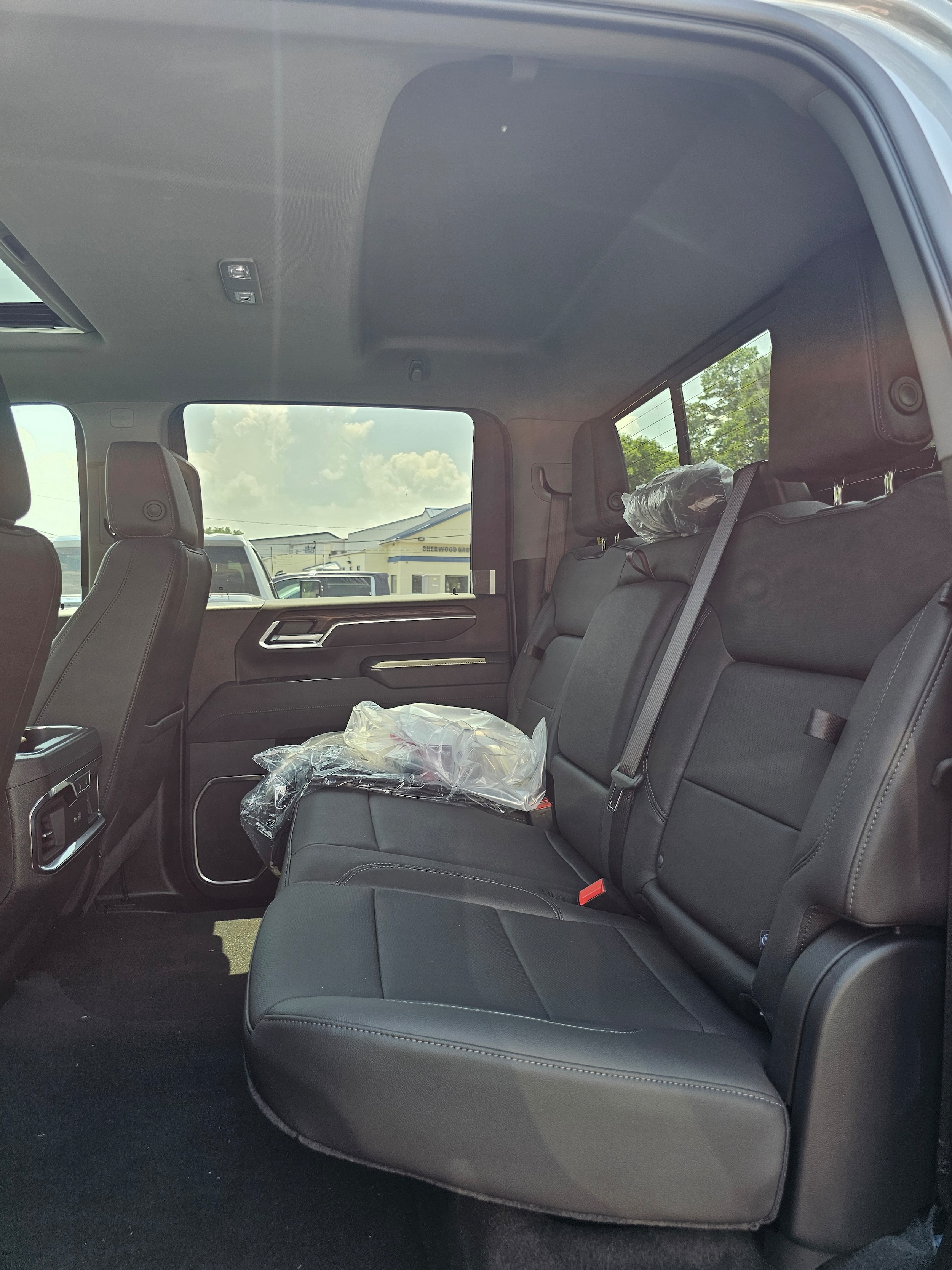2026 GMC Sierra 2500HD SLT - Photo 11