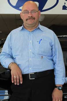 Kevin Wolchansky<br><span style='font-size: 90%;color:#000000;'>Product Specialist</span>