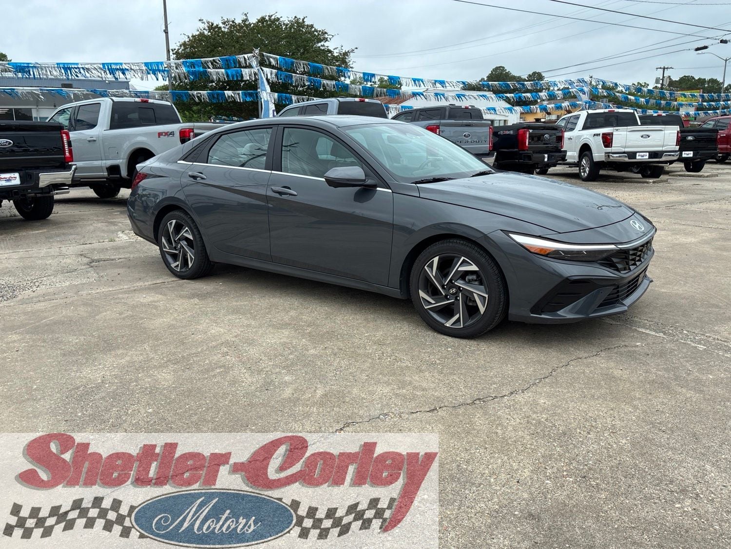 2024 Hyundai Elantra 2.0 Limited IVT's photo