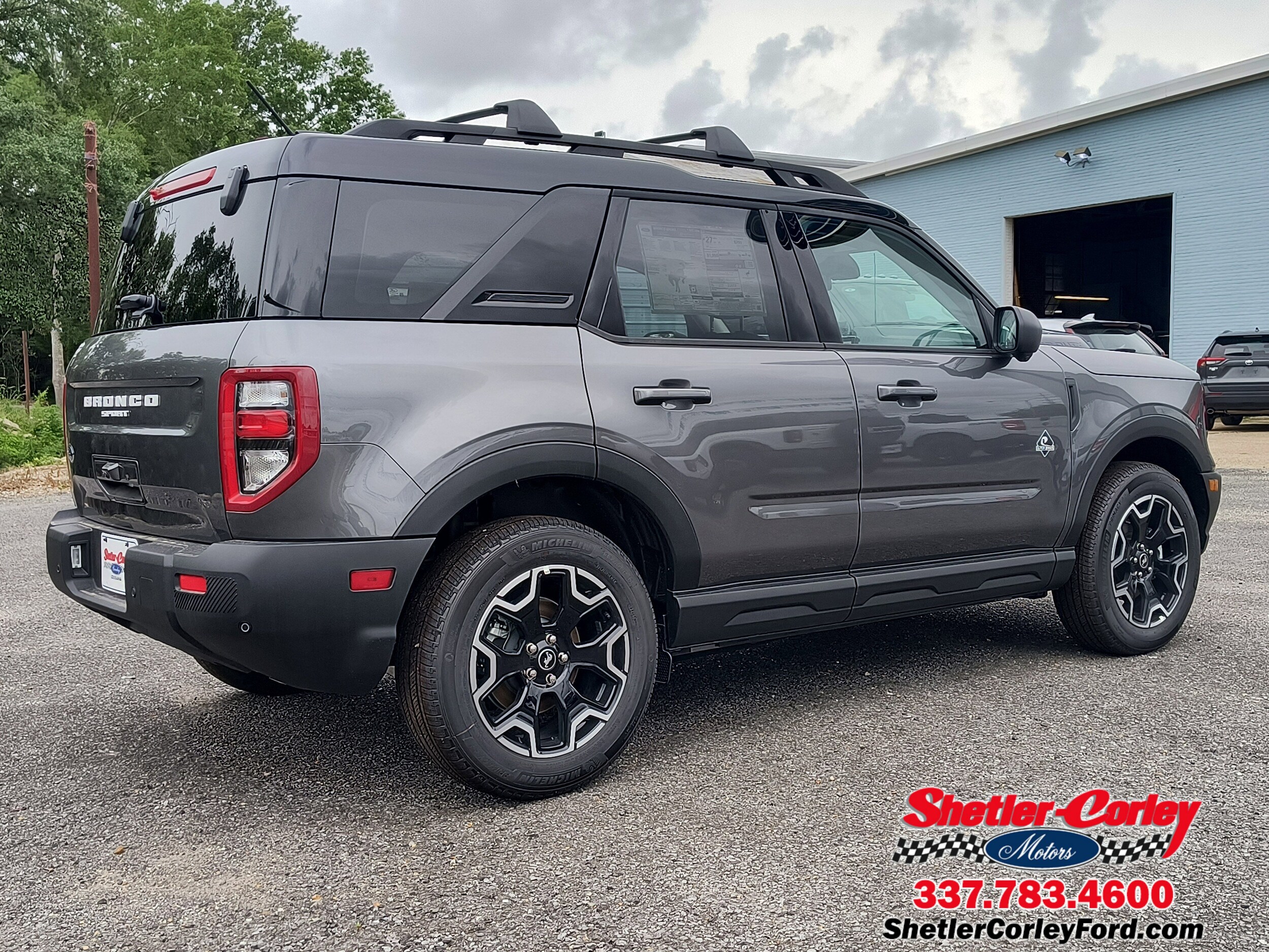 2025 Ford Bronco Sport Outer Banks photo 4