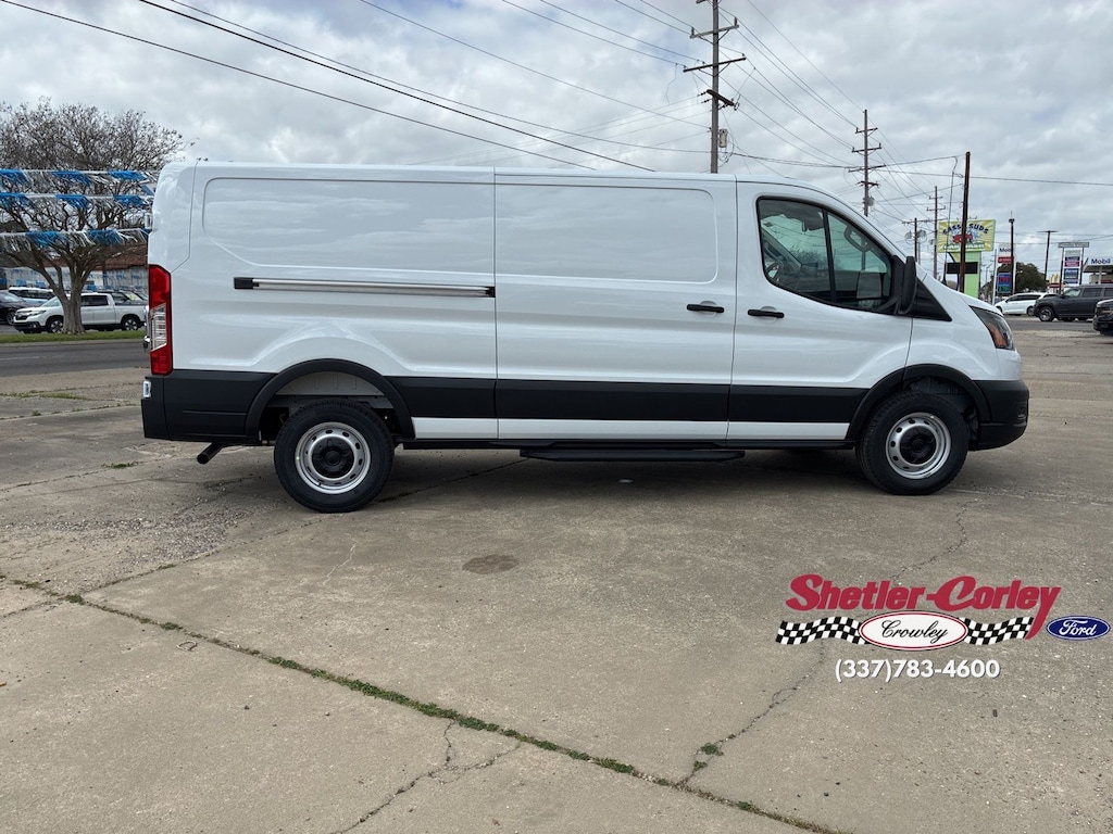 2026 Ford Transit photo 4