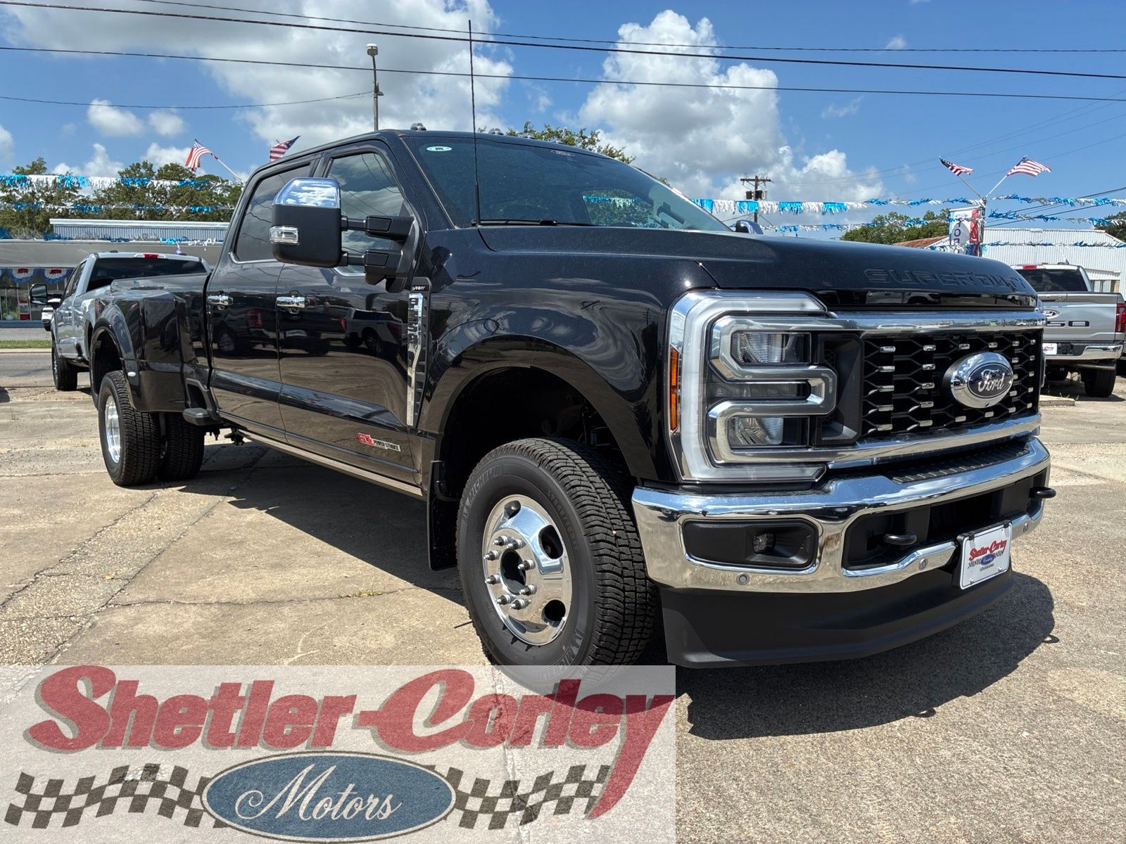 2026 Ford Super Duty F-350 Lariat